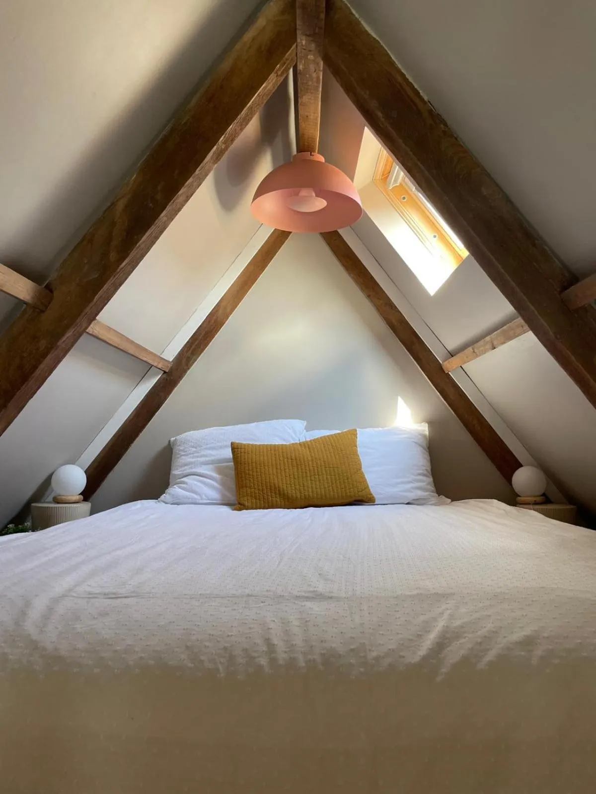 Bed in B&B Suupmarkt