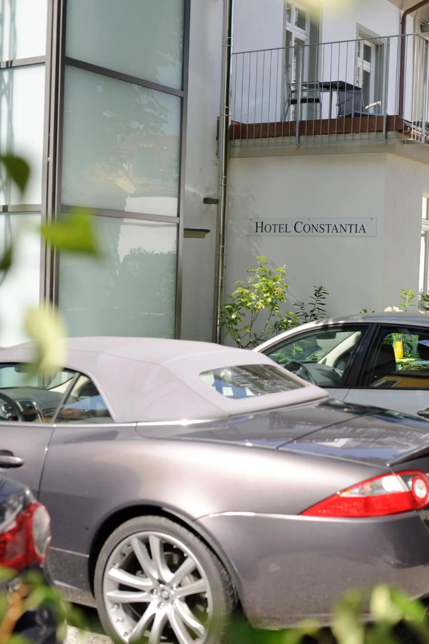 Parking in Hotel Constantia