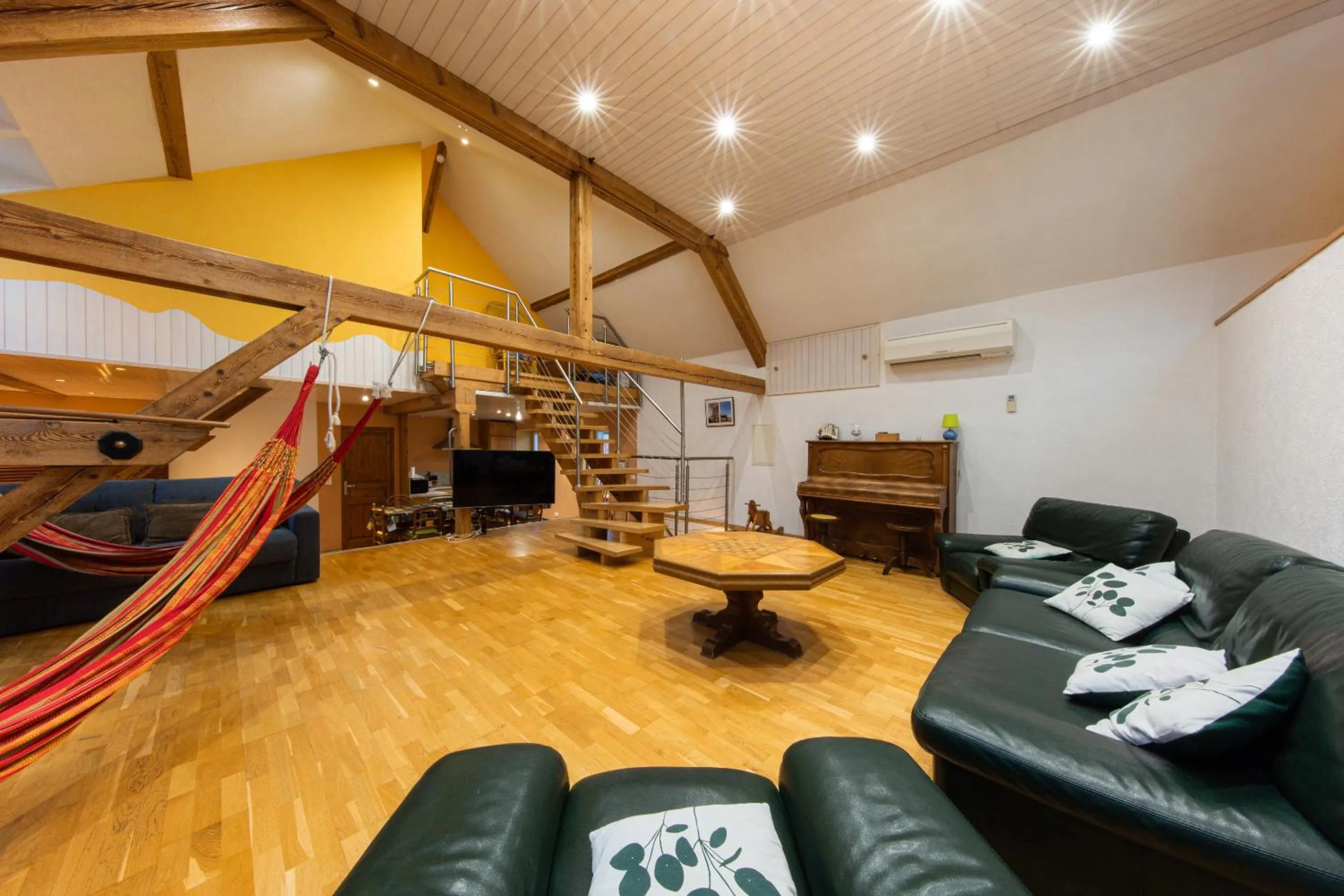 Living room in Le Domaine du Verger gîtes et SPA