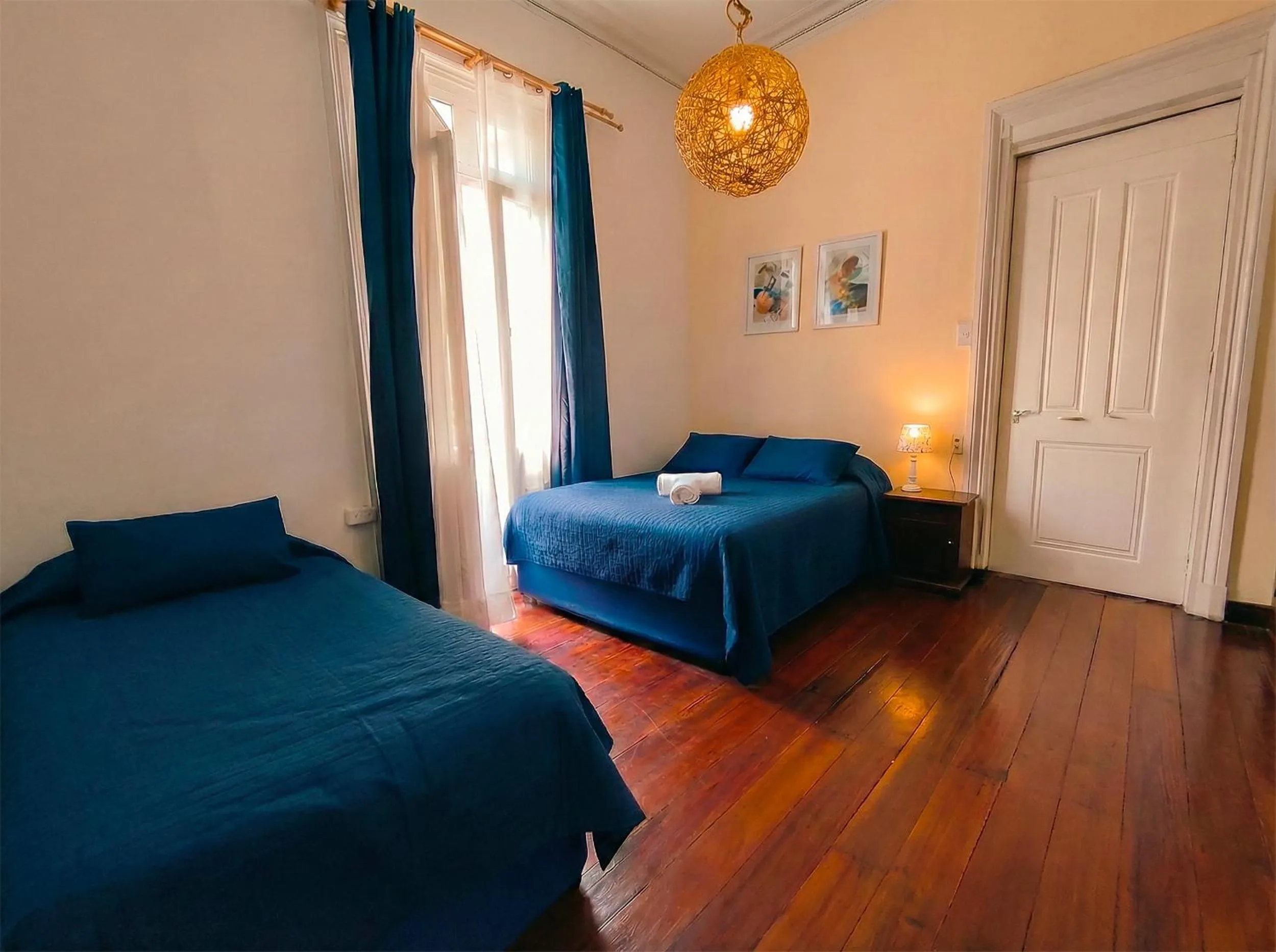 Bed in La Galería B&B