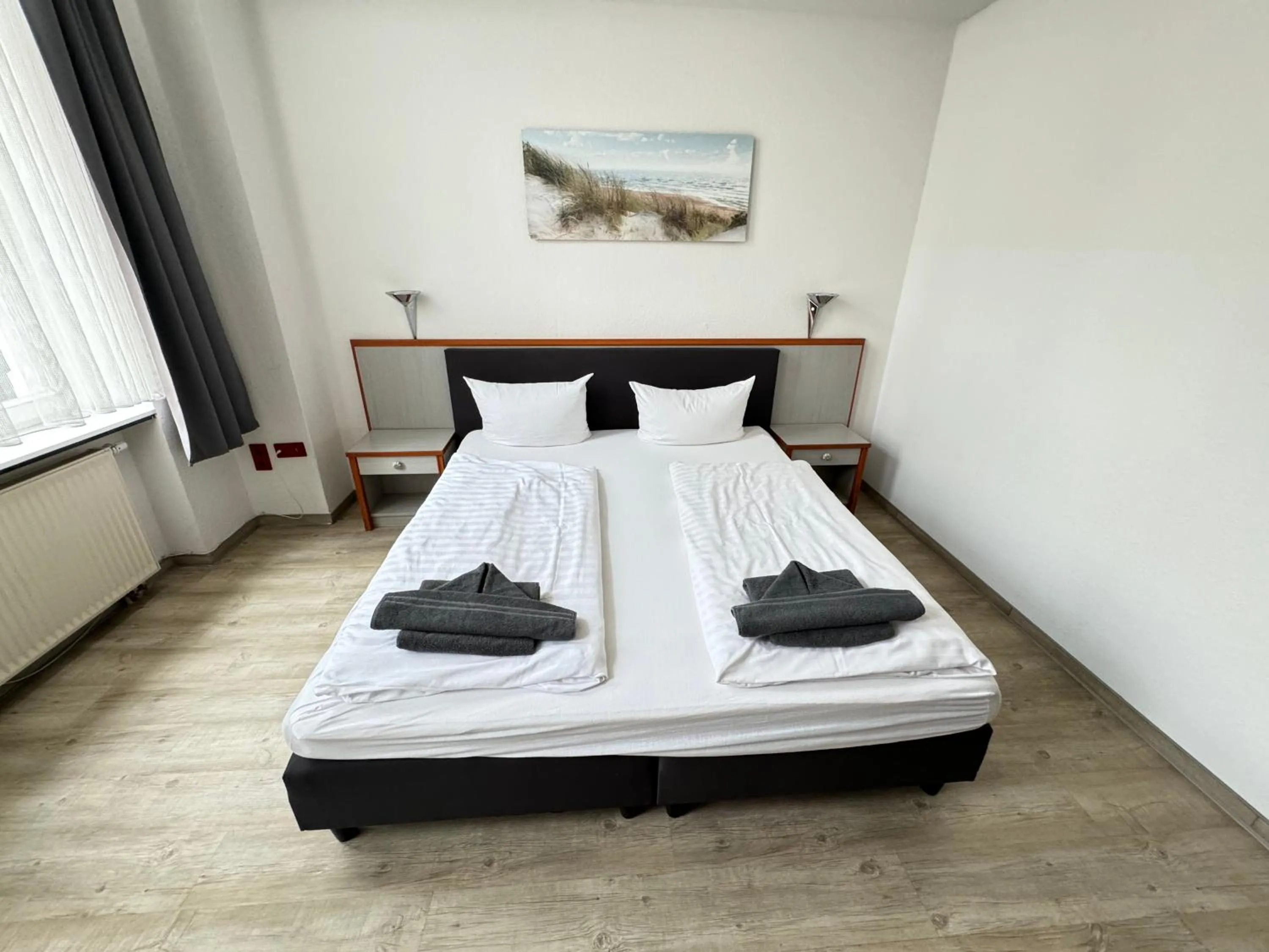 Bed in Appartement-Hotel Rostock