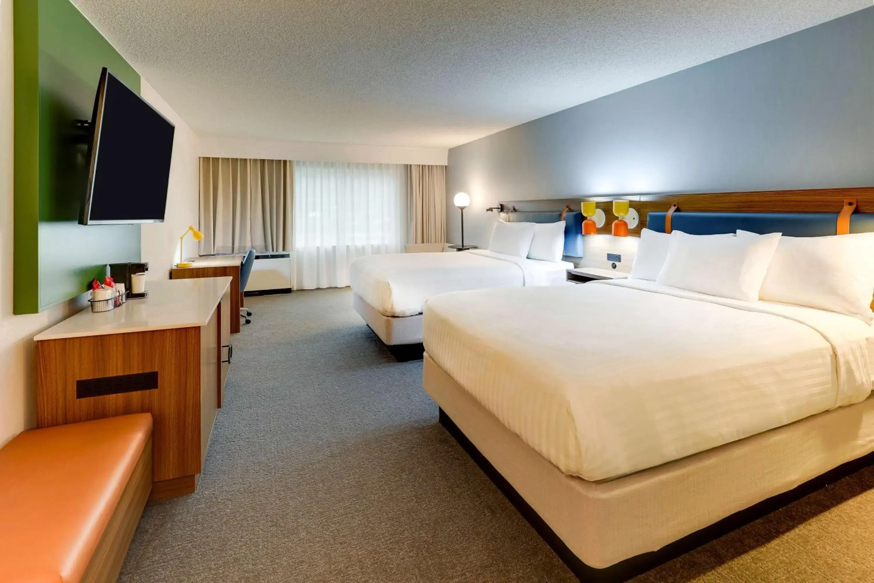 Guestroom Two Queens in Sonesta Select San Francisco Airport Oyster Point Waterfront Guestroom Two Queens in Sonesta Select San Francisco Airport Oyster Point Waterfront