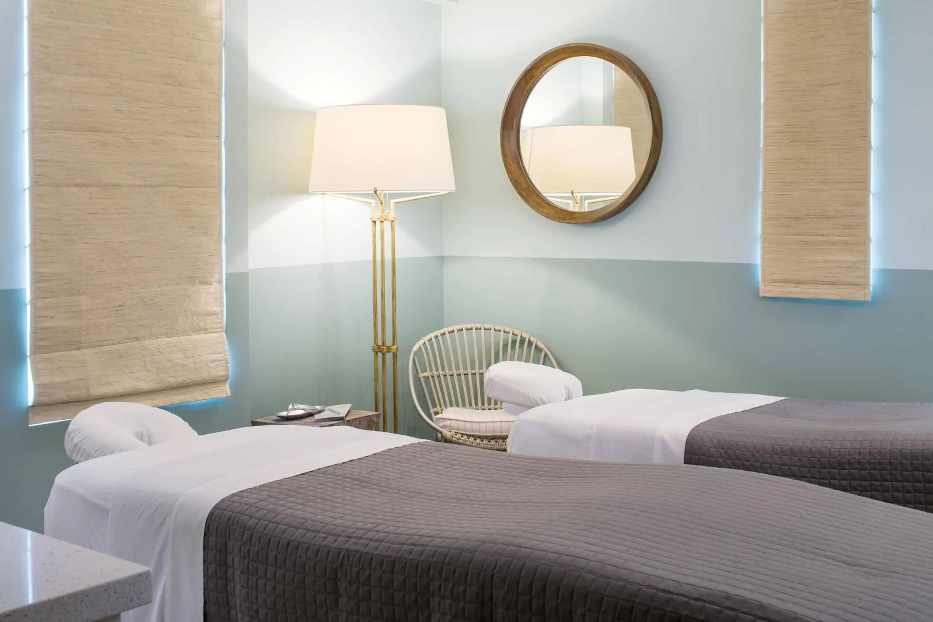 Spa and wellness centre/facilities, Bed in Marriott Stanton South Beach