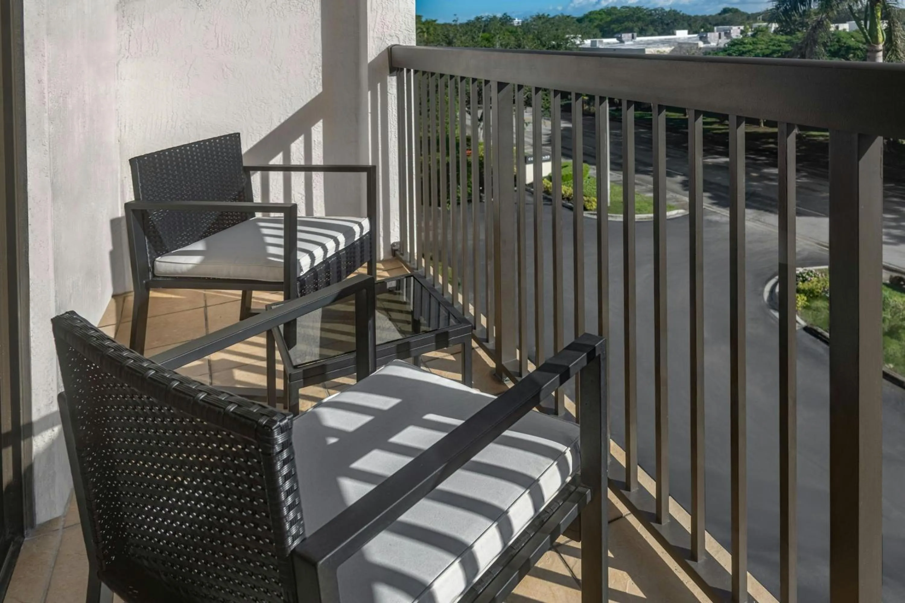 Photo of the whole room in Courtyard by Marriott Fort Lauderdale Coral Springs