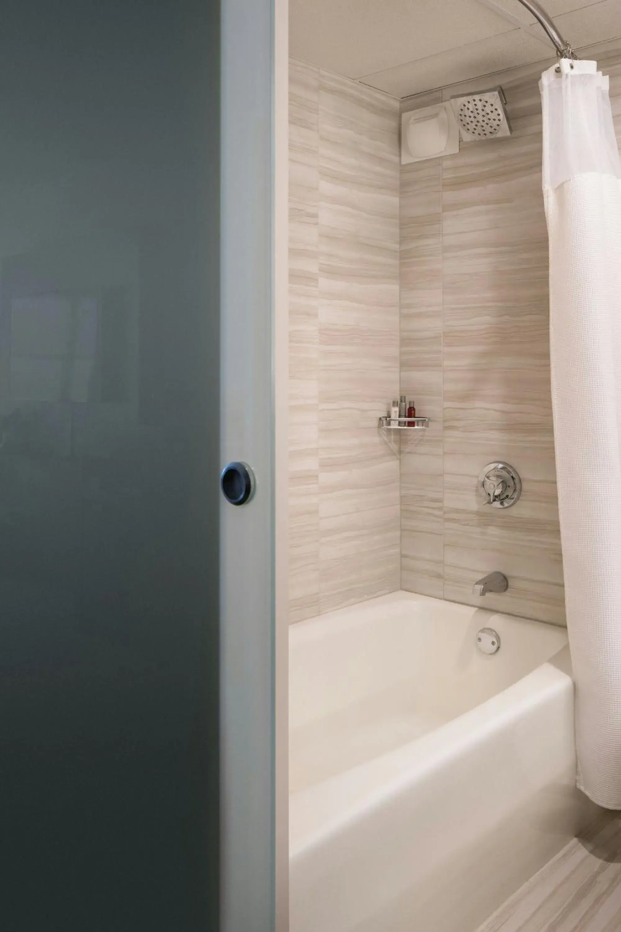 Double Room with Two Double Beds - Hearing Accessible in San Francisco Airport Marriott Waterfront Double Room with Two Double Beds - Hearing Accessible in San Francisco Airport Marriott Waterfront