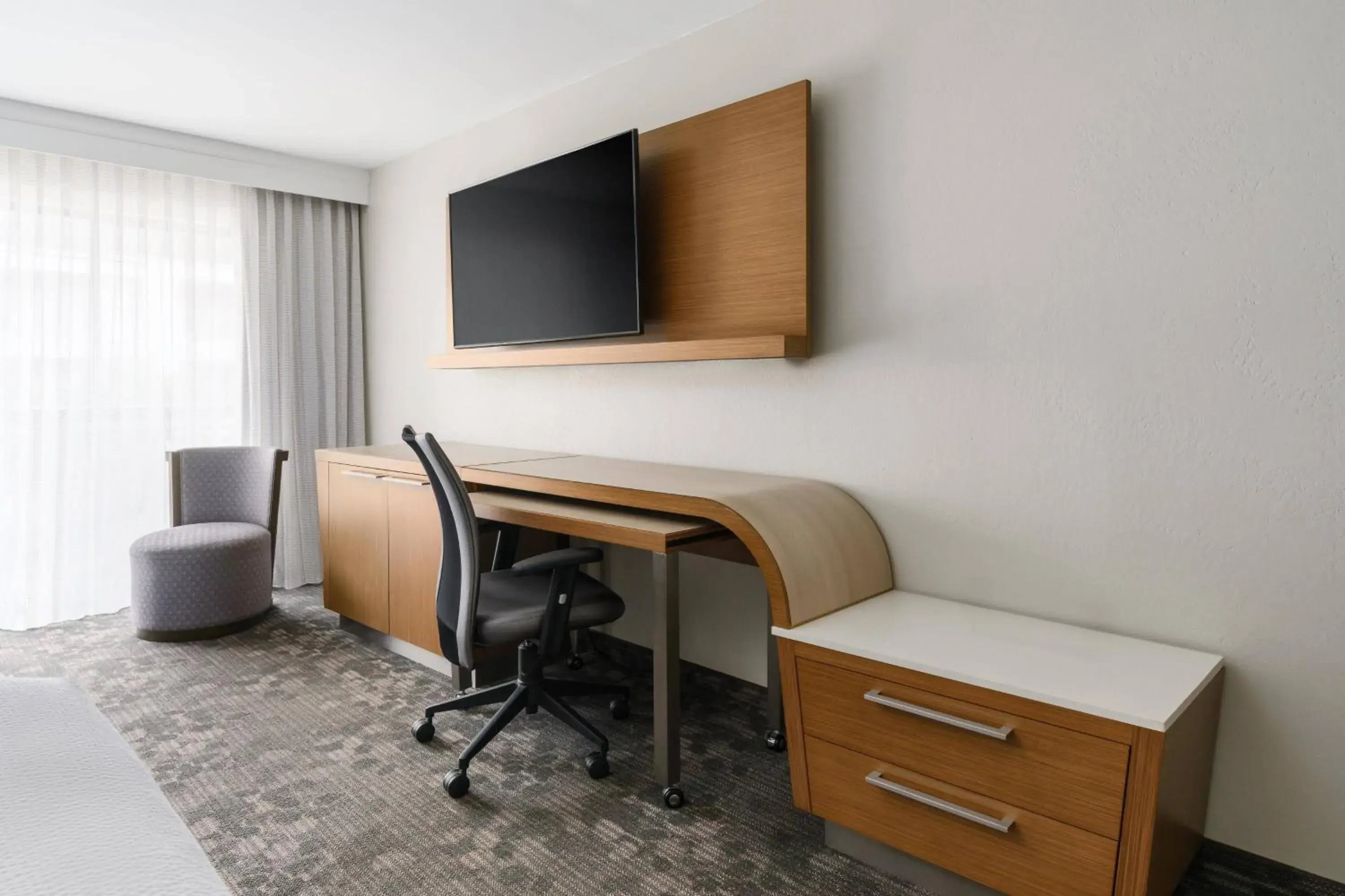 Queen Room with Two Queen Beds, Balcony and Pool View - Hearing Accessible in Courtyard by Marriott Orlando Lake Buena Vista at Vista Centre Queen Room with Two Queen Beds, Balcony and Pool View - Hearing Accessible in Courtyard by Marriott Orlando Lake Buena Vista at Vista Centre