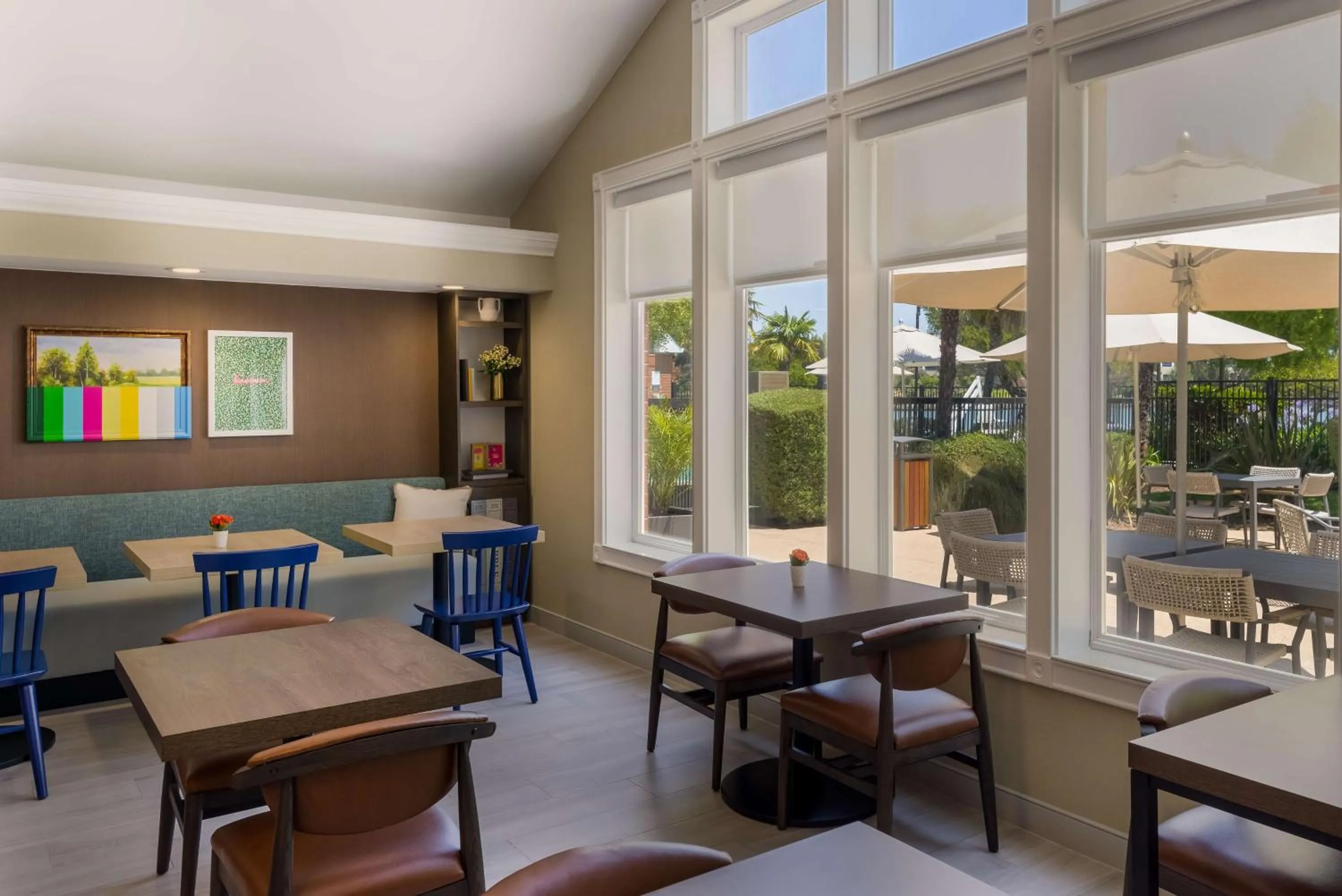 Lobby or reception in Sonesta ES Suites San Francisco Airport Oyster Point Waterfront