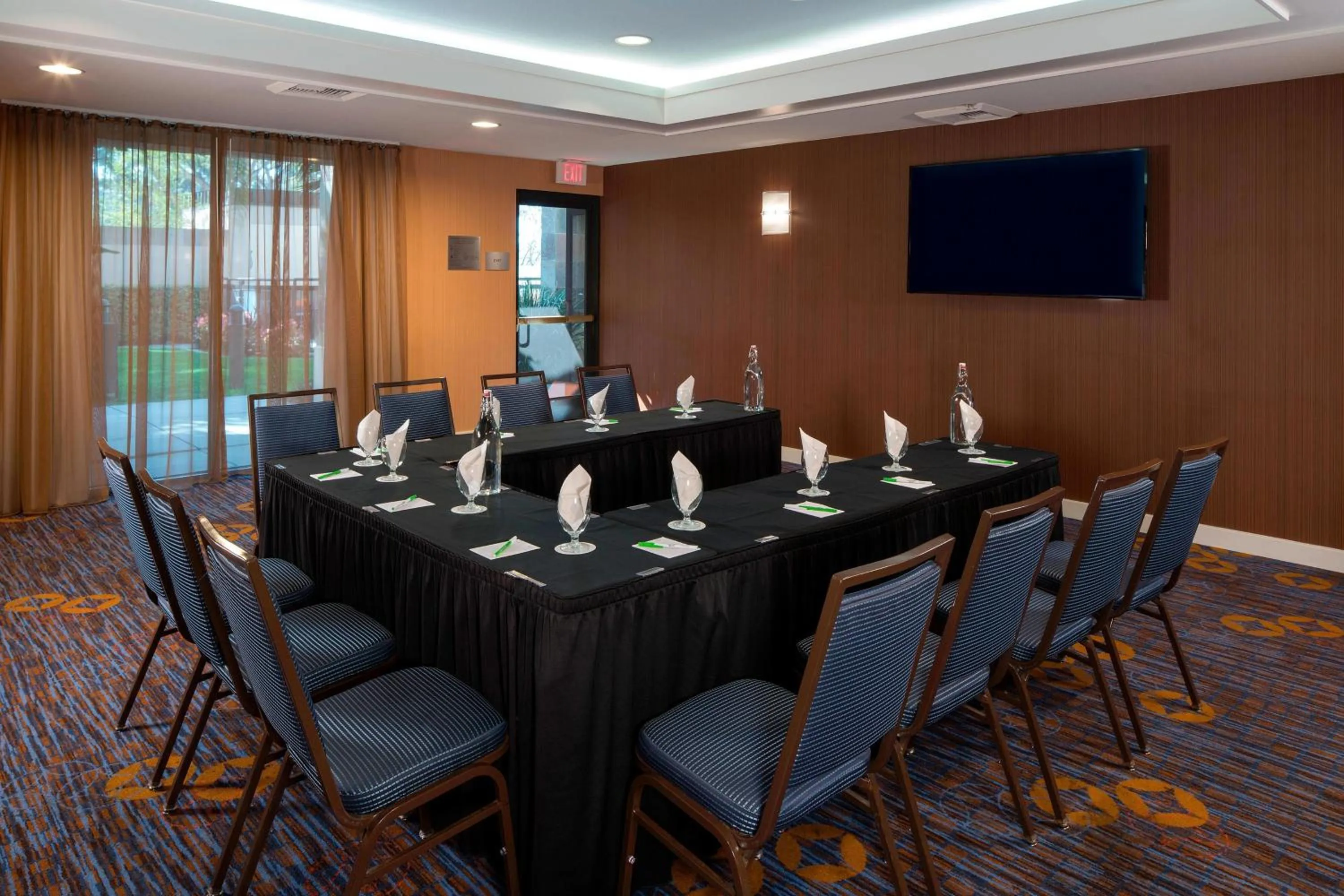 Meeting/conference room in Courtyard by Marriott San Diego Carlsbad