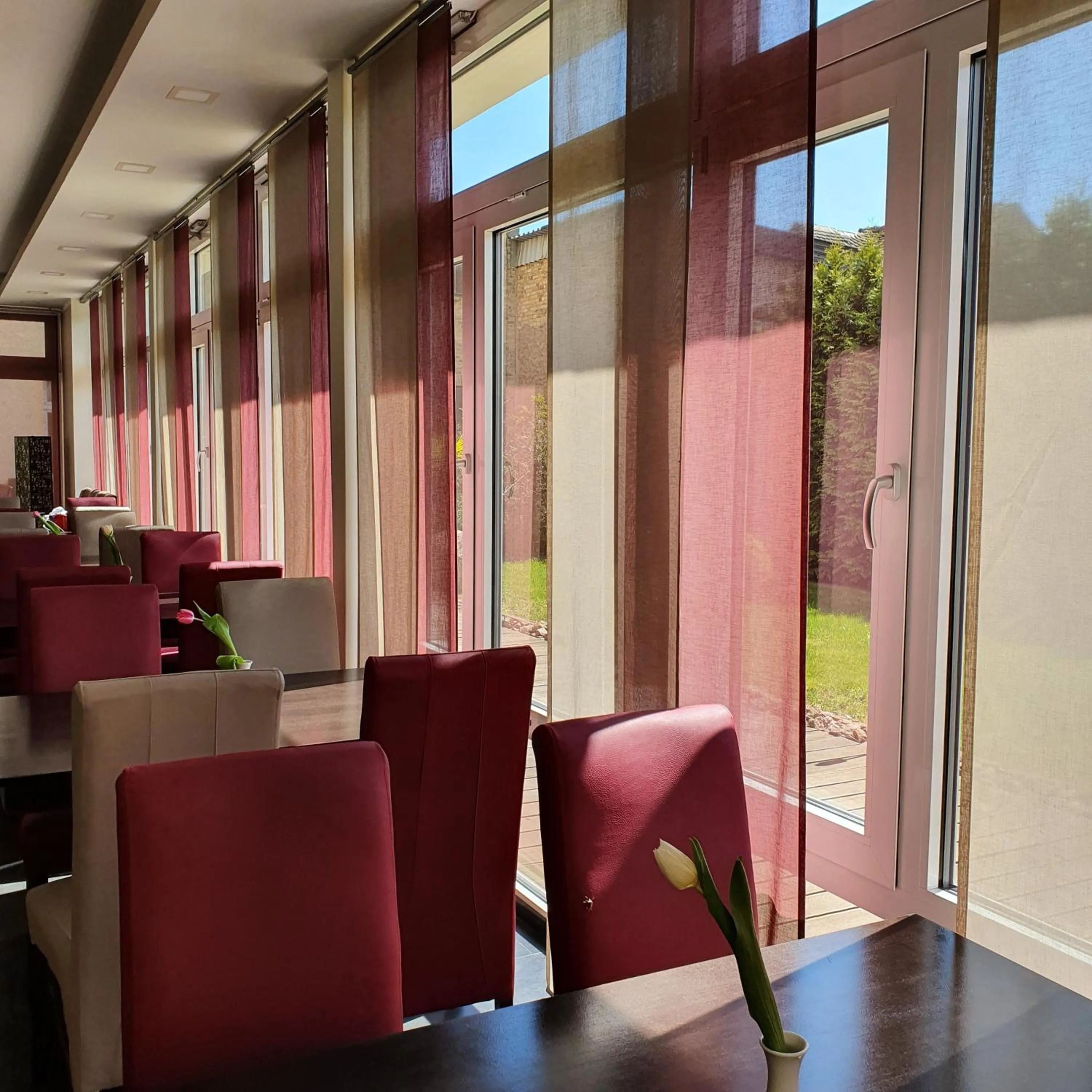 Restaurant/places to eat in Hotel Atlas Halle