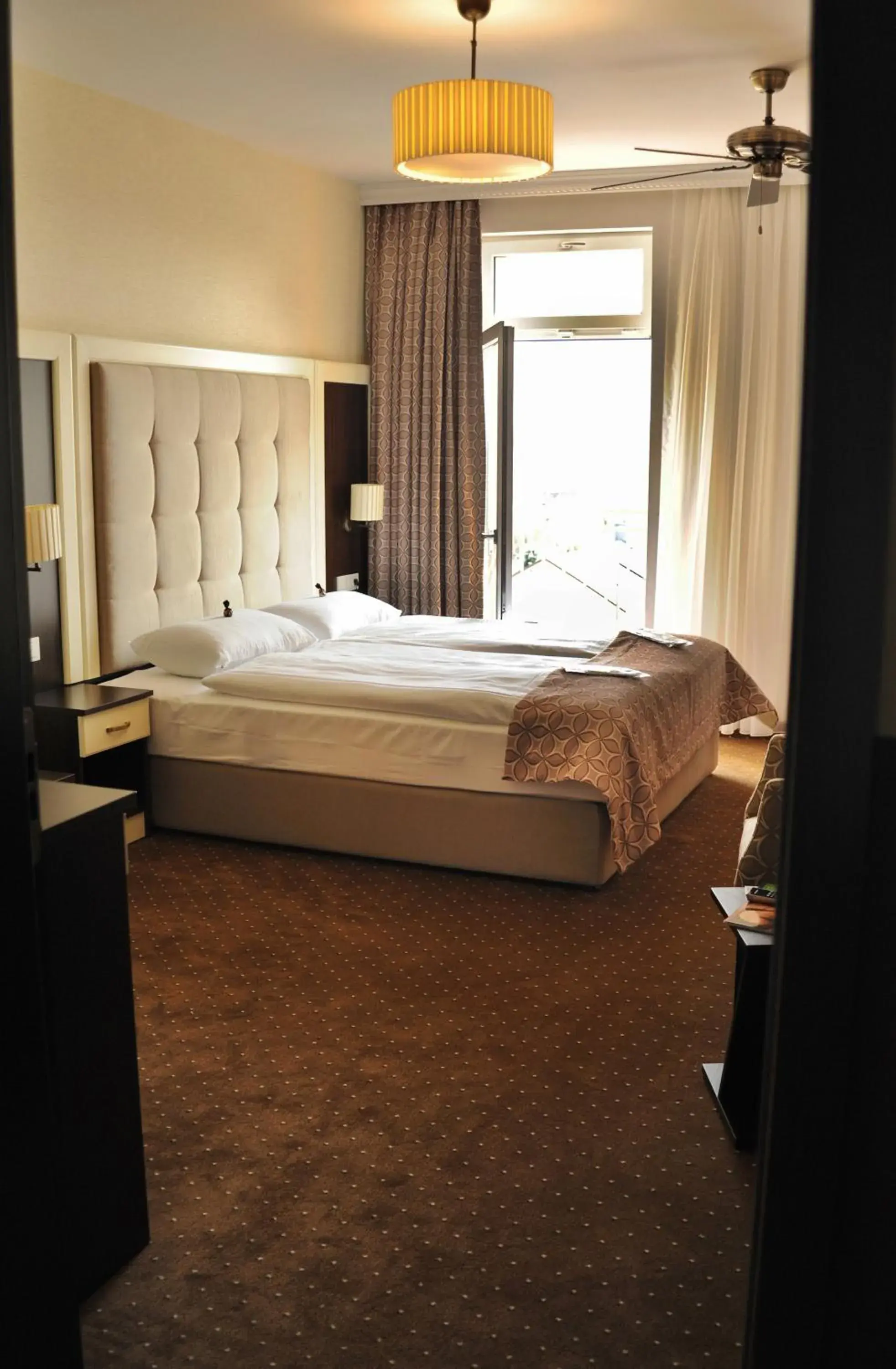 Comfort Double Room - single occupancy in Hotel Atlas Halle Comfort Double Room - single occupancy in Hotel Atlas Halle