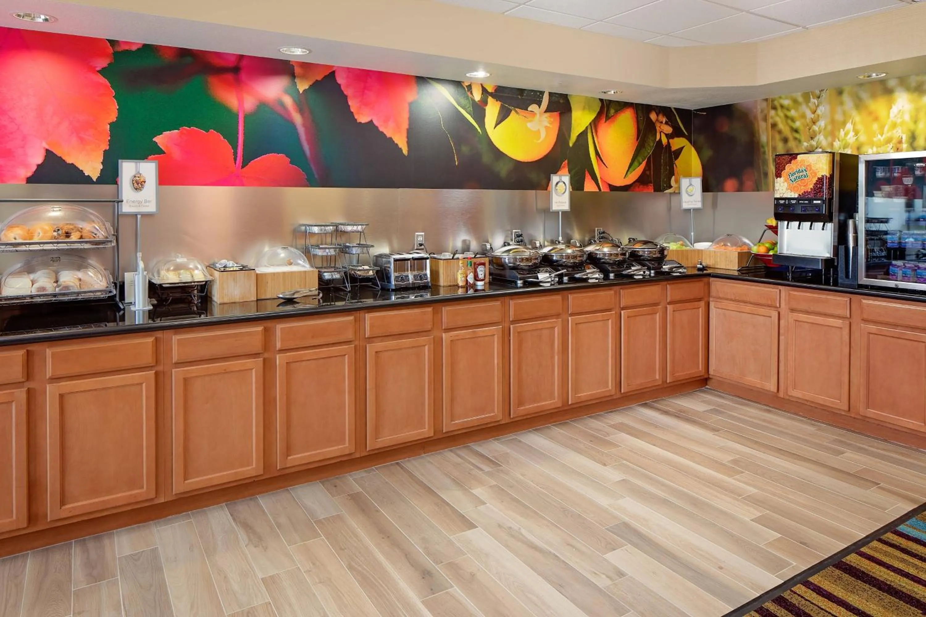 Breakfast in Fairfield Inn and Suites by Marriott Dallas Mansfield