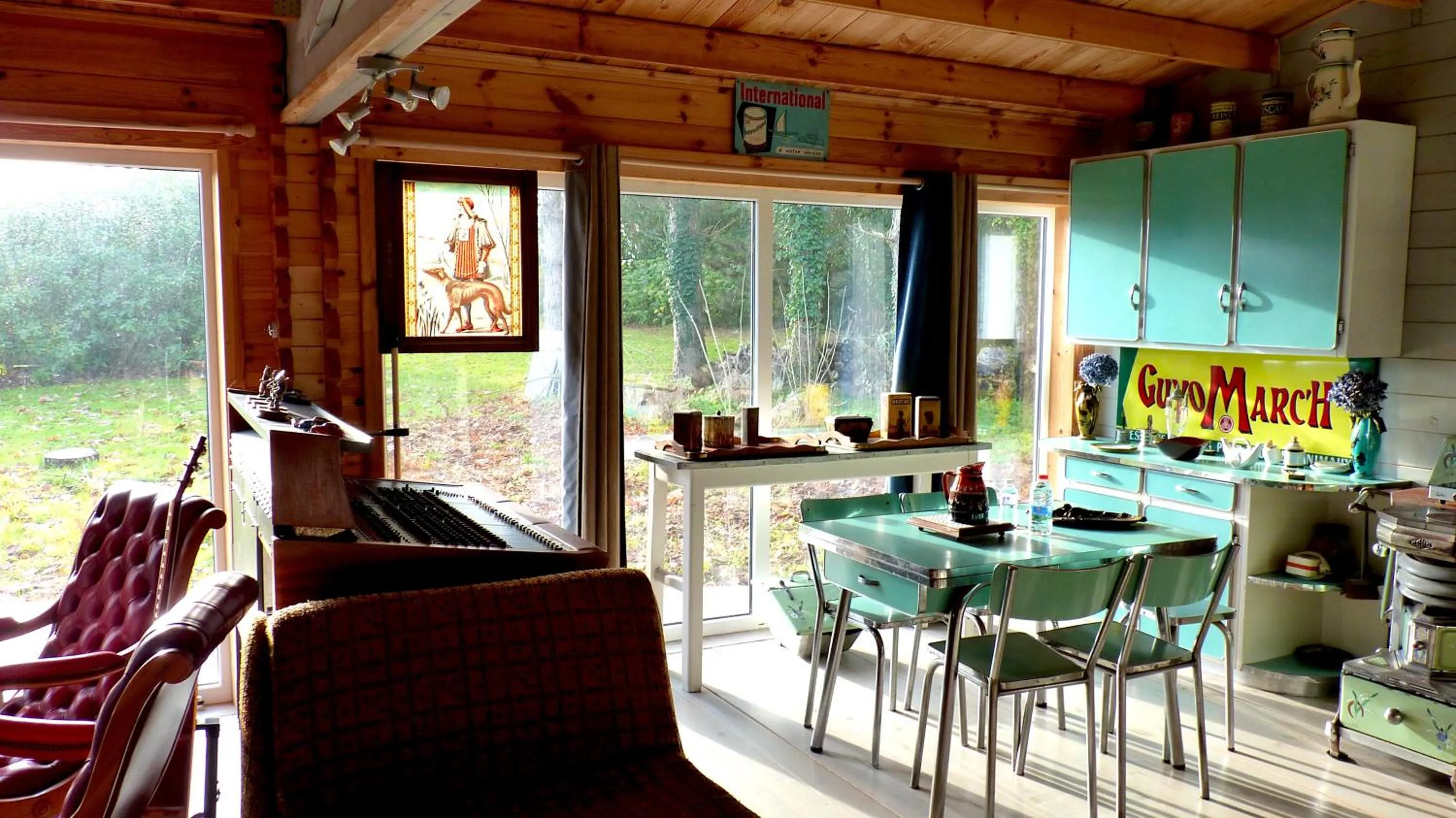 Kitchen or kitchenette in La maison des musiciens
