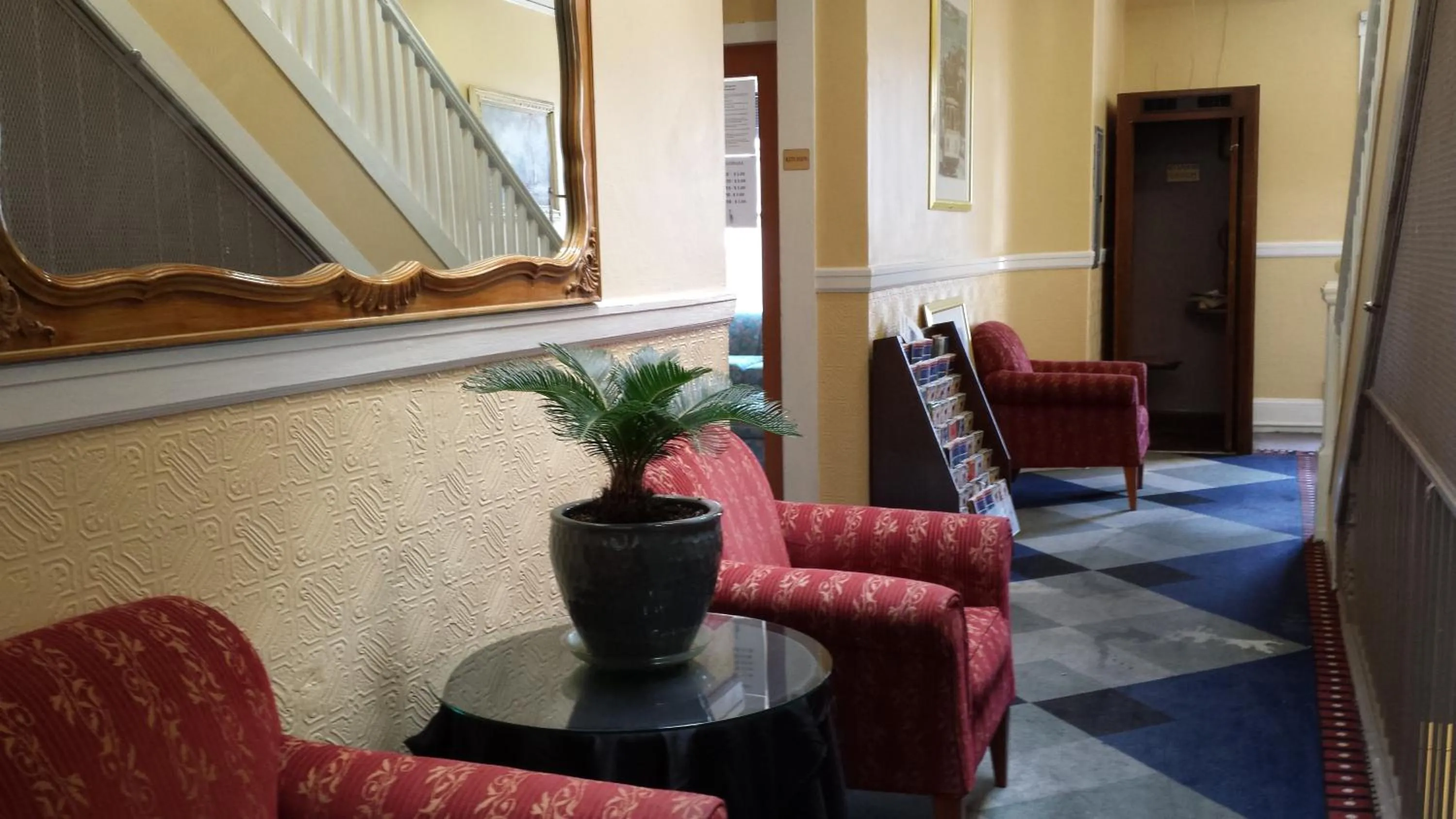 Other, Seating Area in El Capitan Hotel