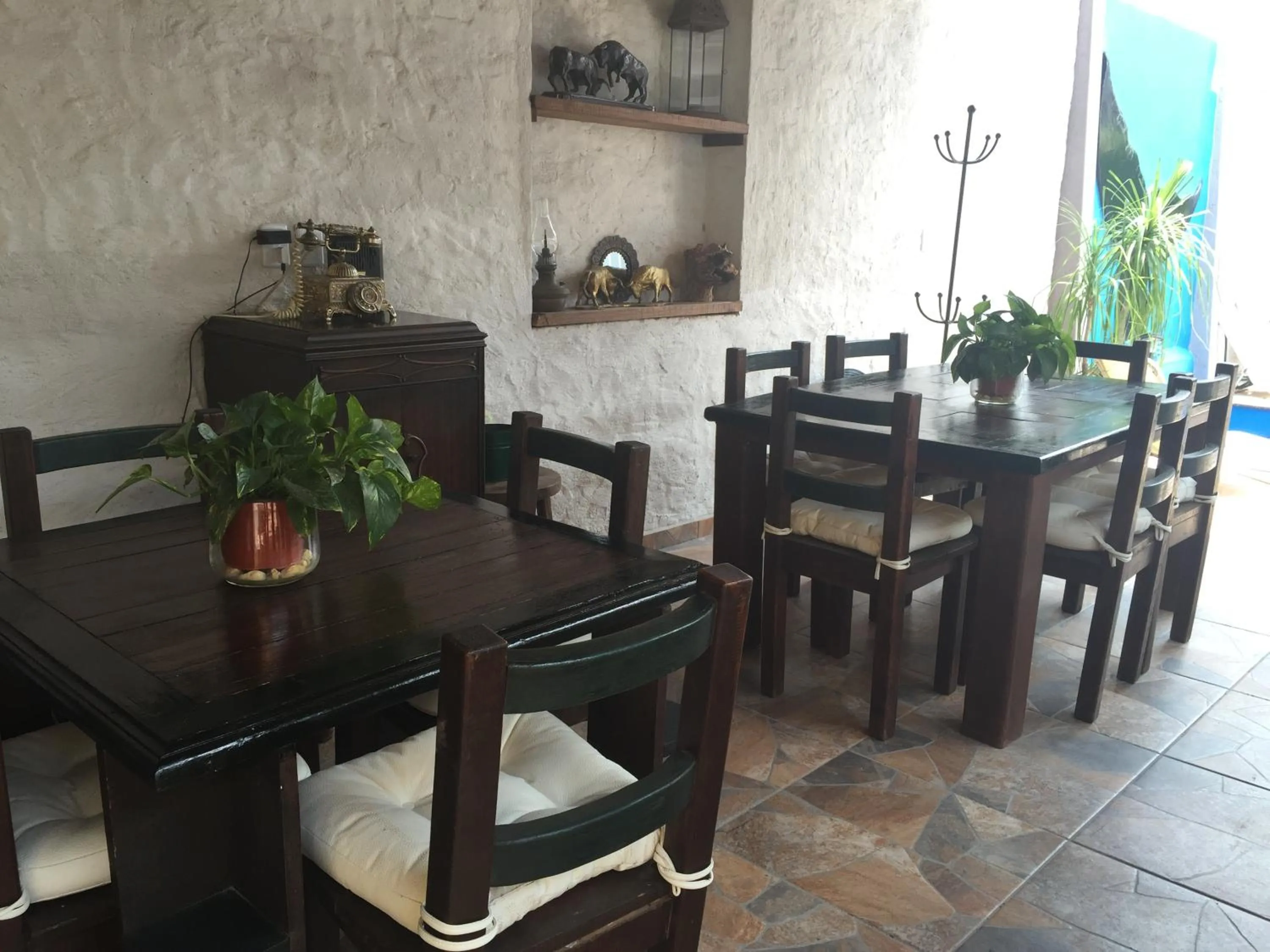 Dining area in Suites colibri
