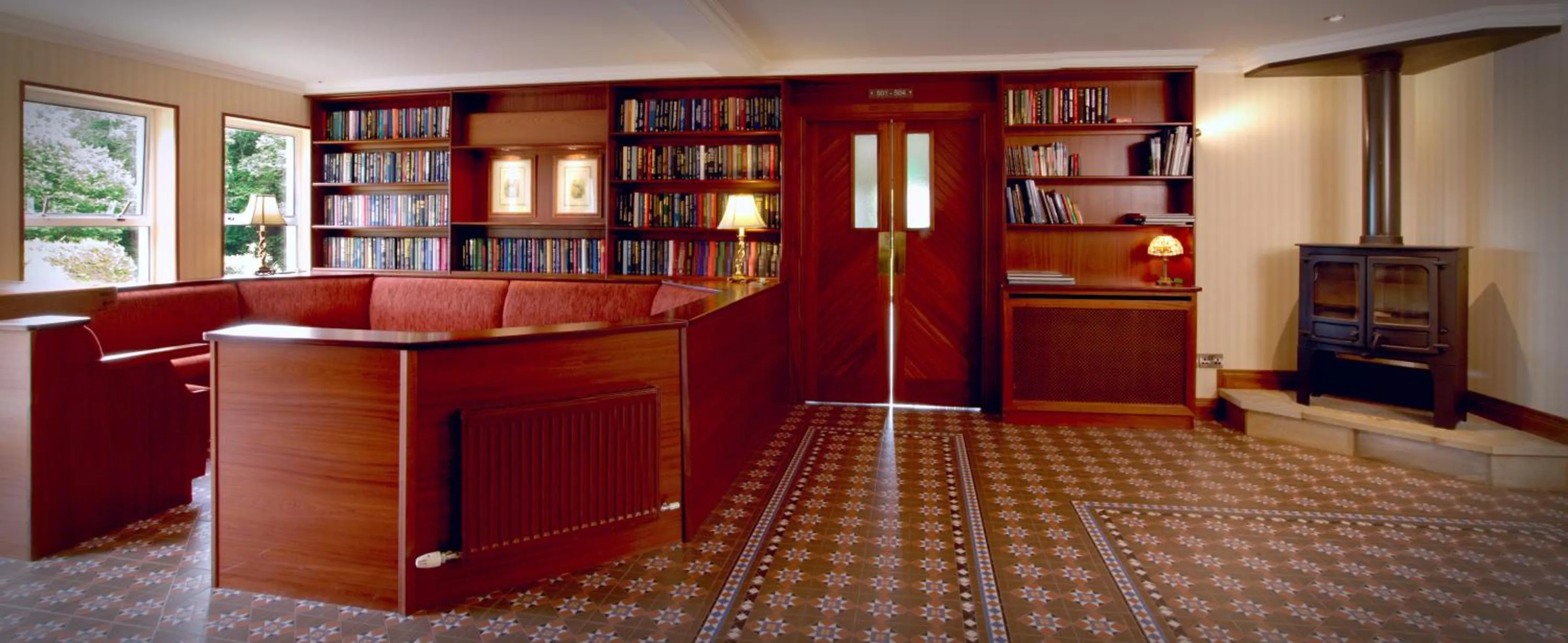 Communal lounge/ TV room in The Lodge @ Harvey's Point