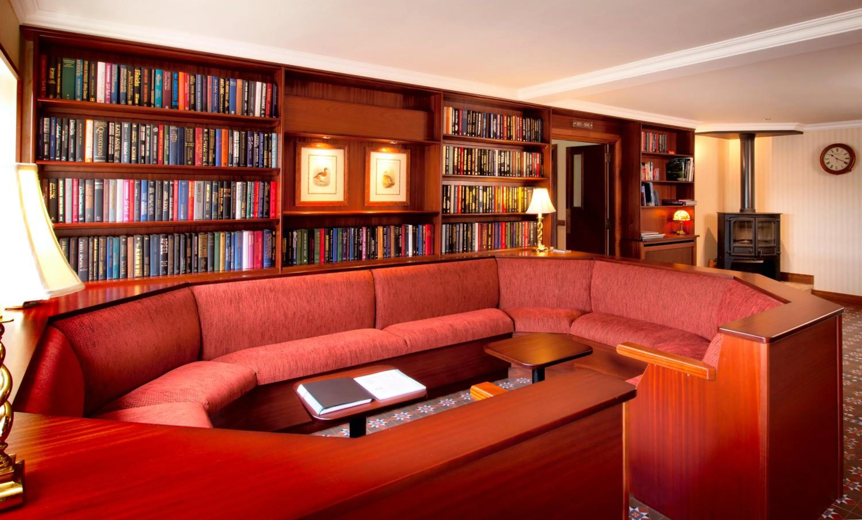 Communal lounge/ TV room in The Lodge @ Harvey's Point