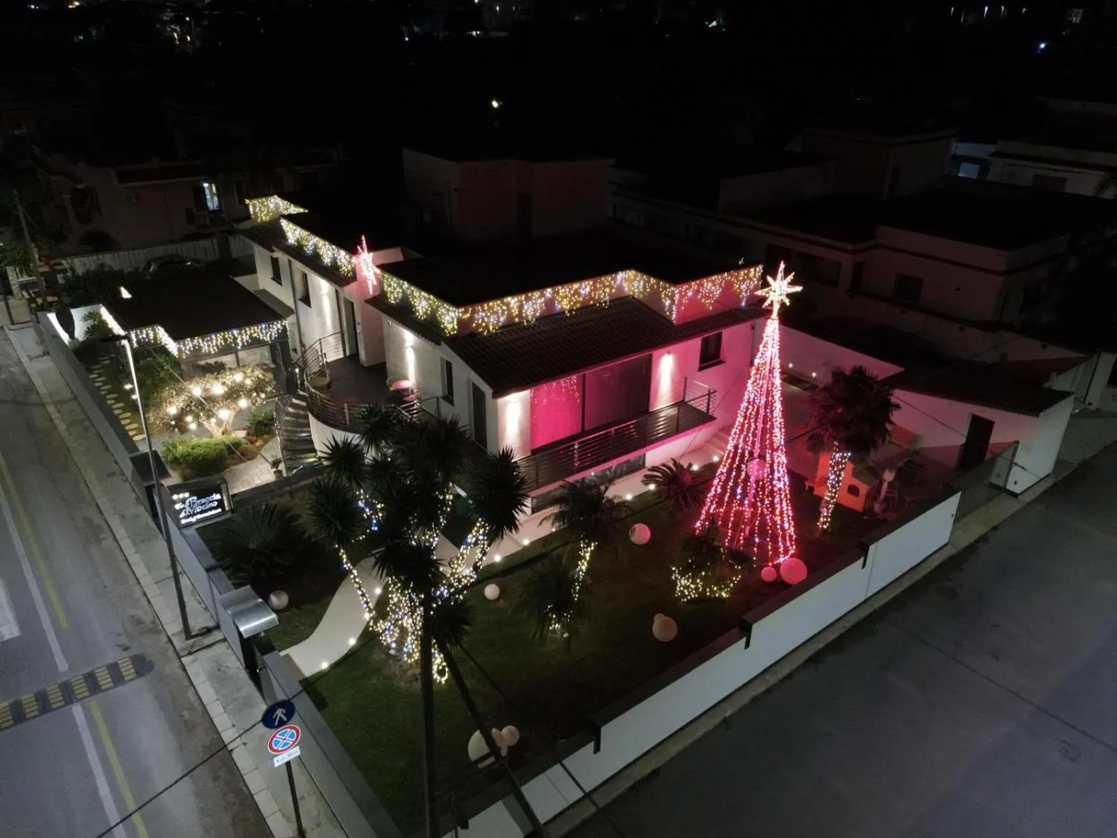 Property building in Tra Le Braccia di Morfeo