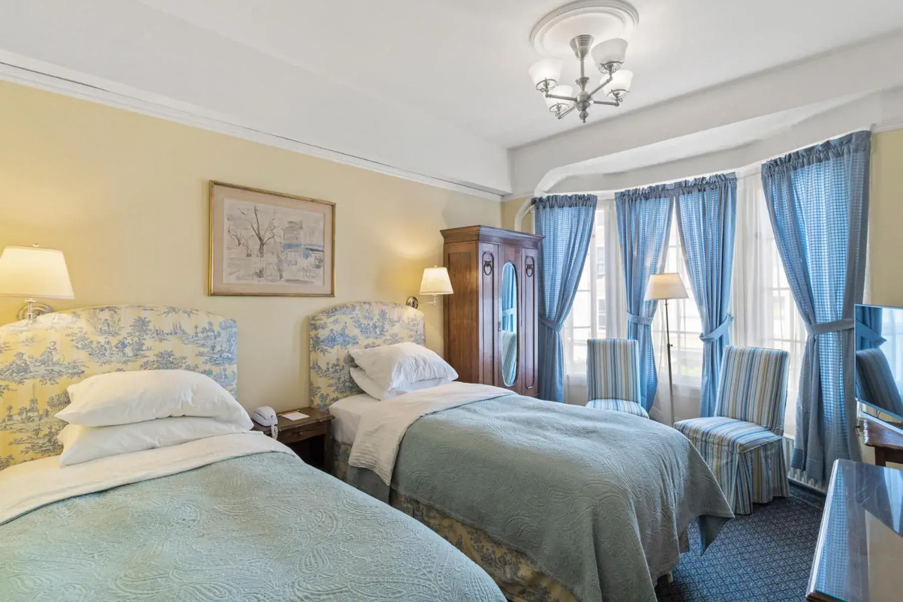 Standard Twin Room in Golden Gate Hotel Standard Twin Room in Golden Gate Hotel