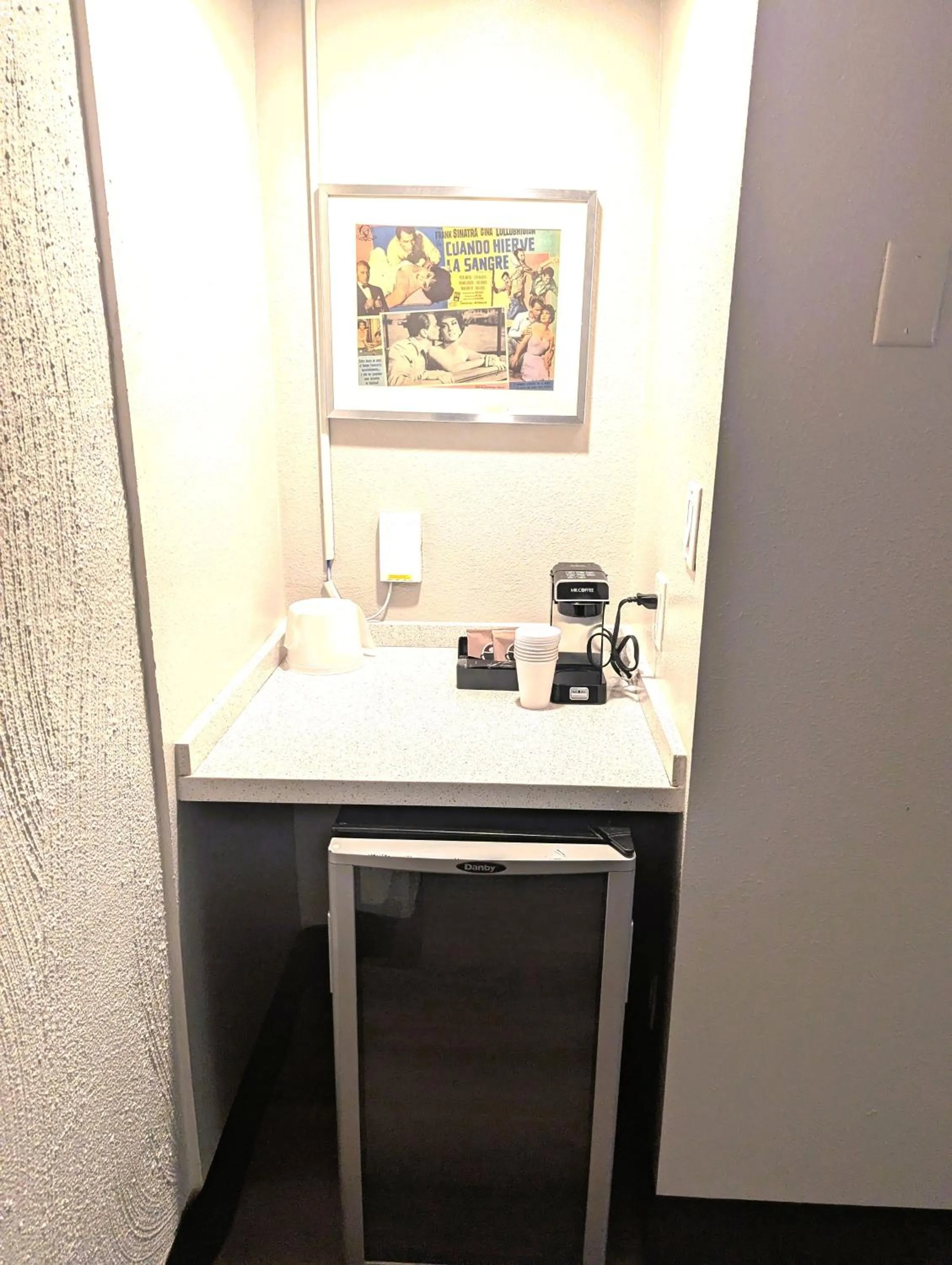 Coffee/tea facilities in The Clarendon Hotel & Spa, BW Signature Collection