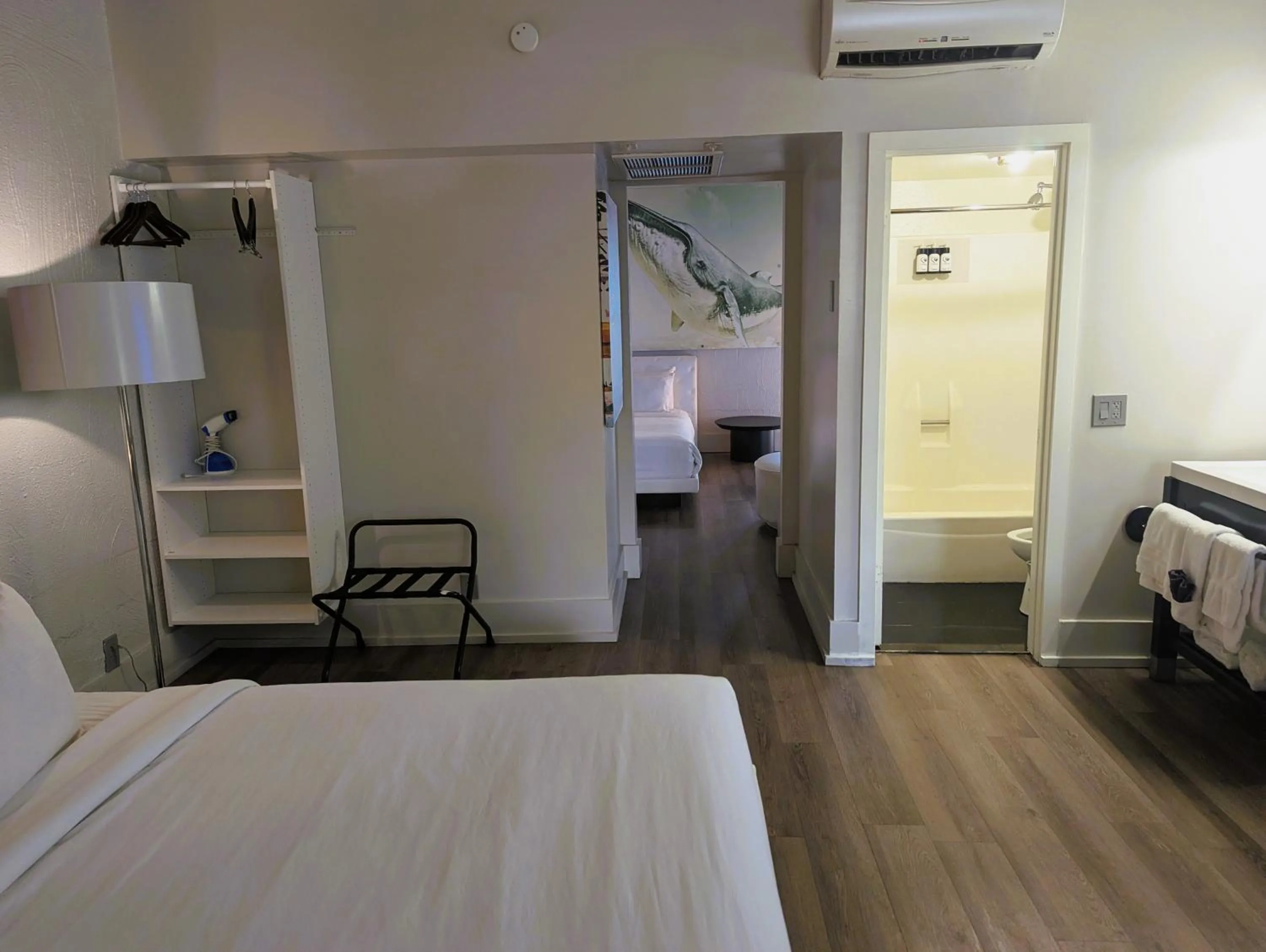 Bedroom, Bed in The Clarendon Hotel & Spa, BW Signature Collection