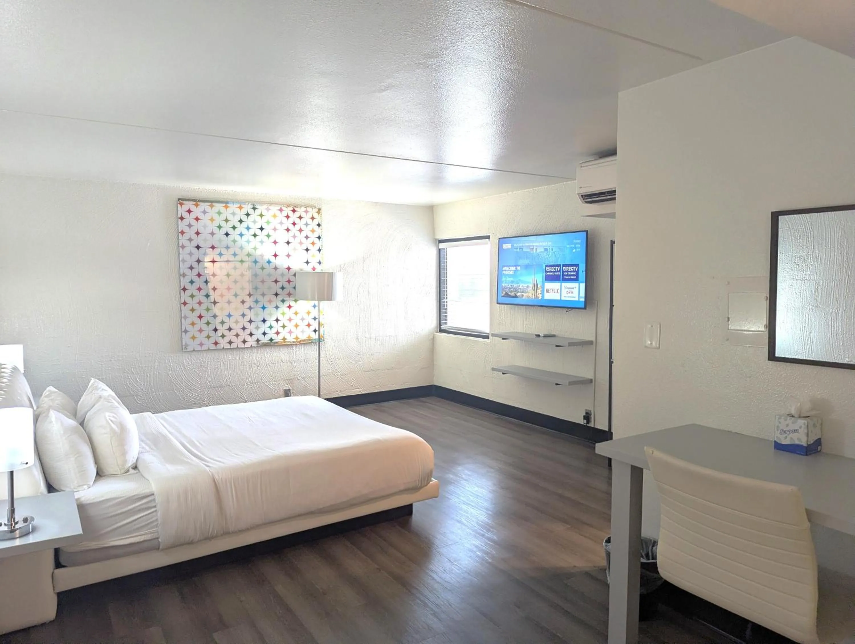 Bedroom, Bed in The Clarendon Hotel & Spa, BW Signature Collection