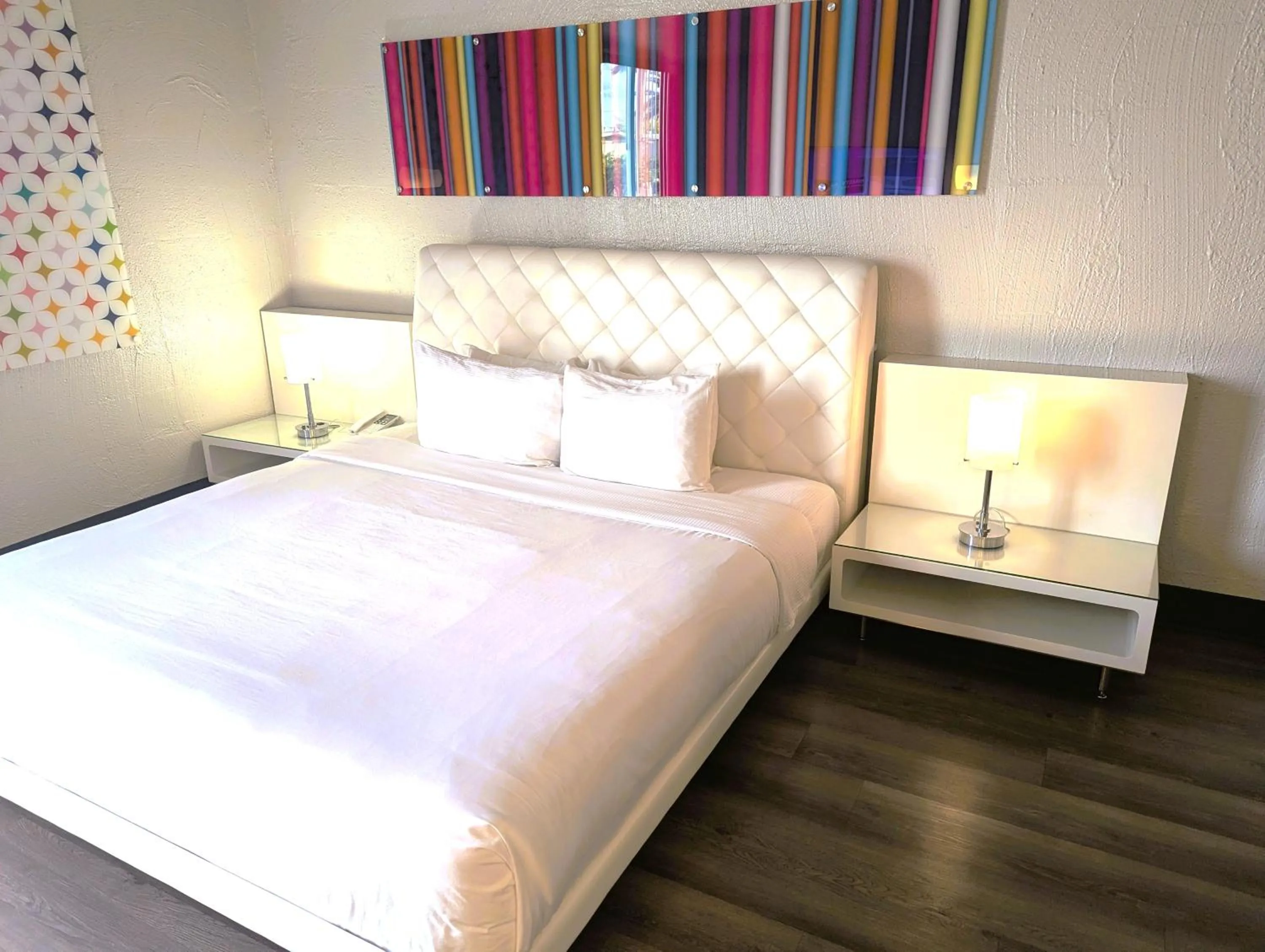 Bedroom, Bed in The Clarendon Hotel & Spa, BW Signature Collection