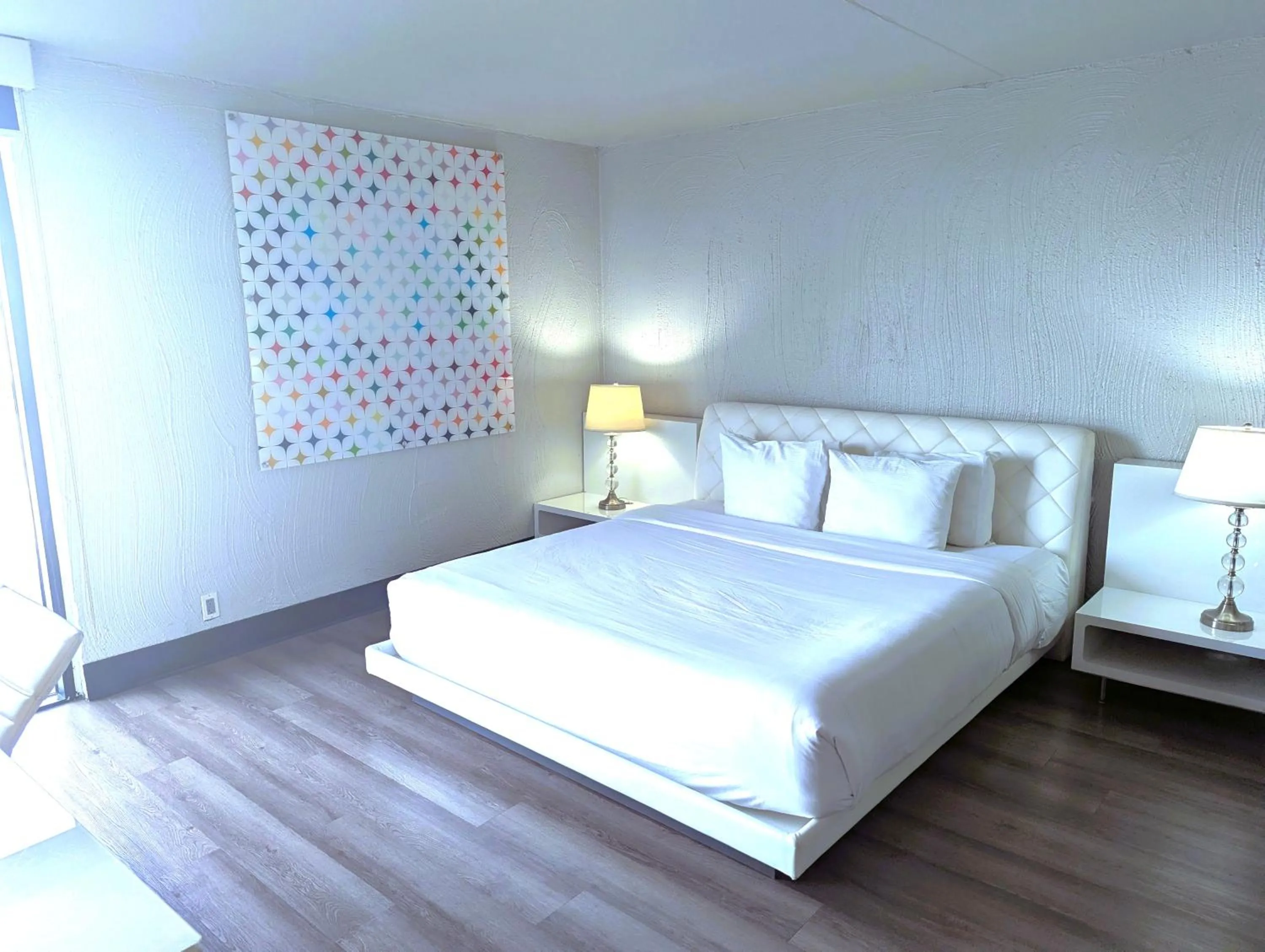 Bedroom, Bed in The Clarendon Hotel & Spa, BW Signature Collection