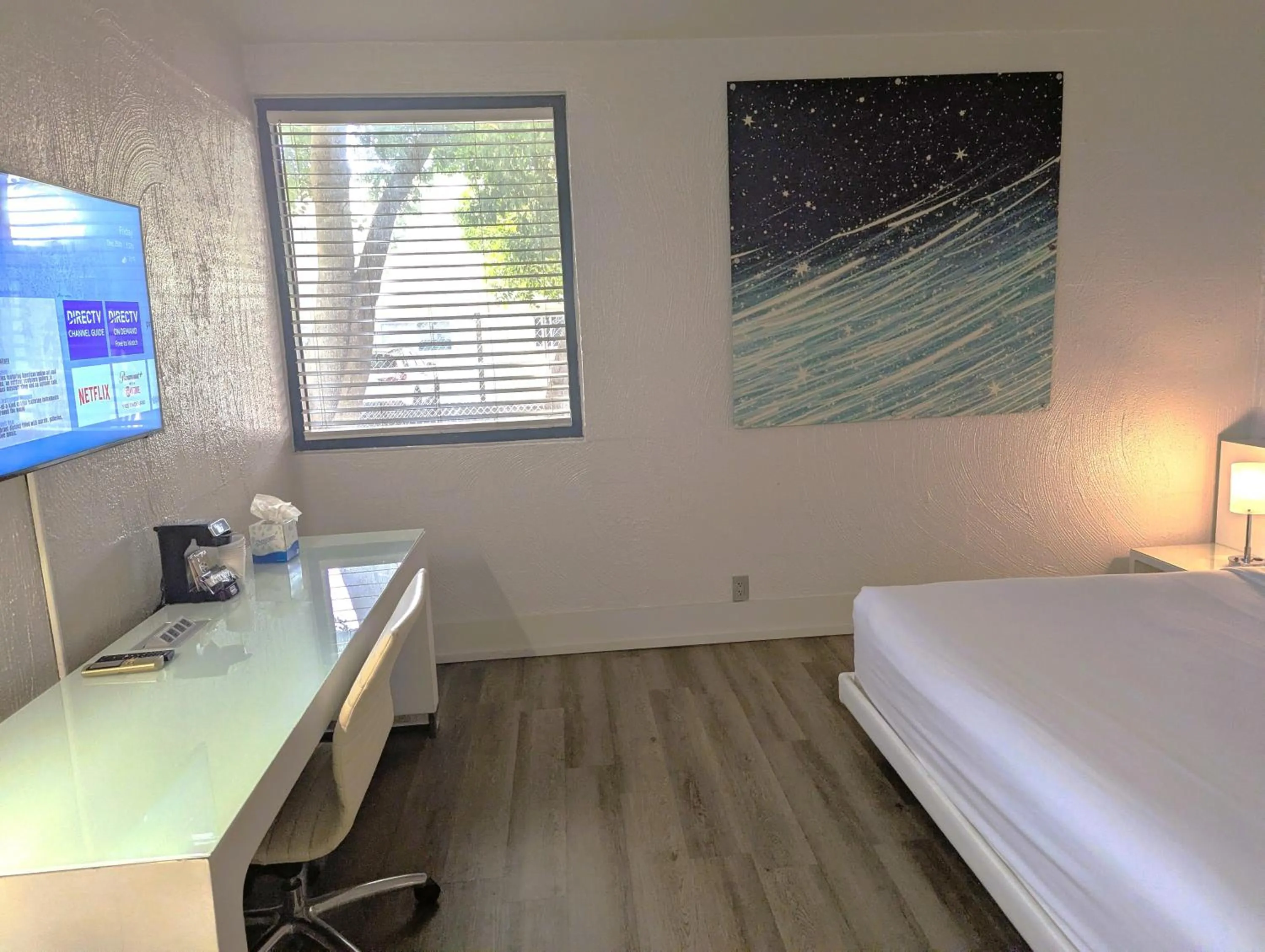 Bedroom, Bed in The Clarendon Hotel & Spa, BW Signature Collection