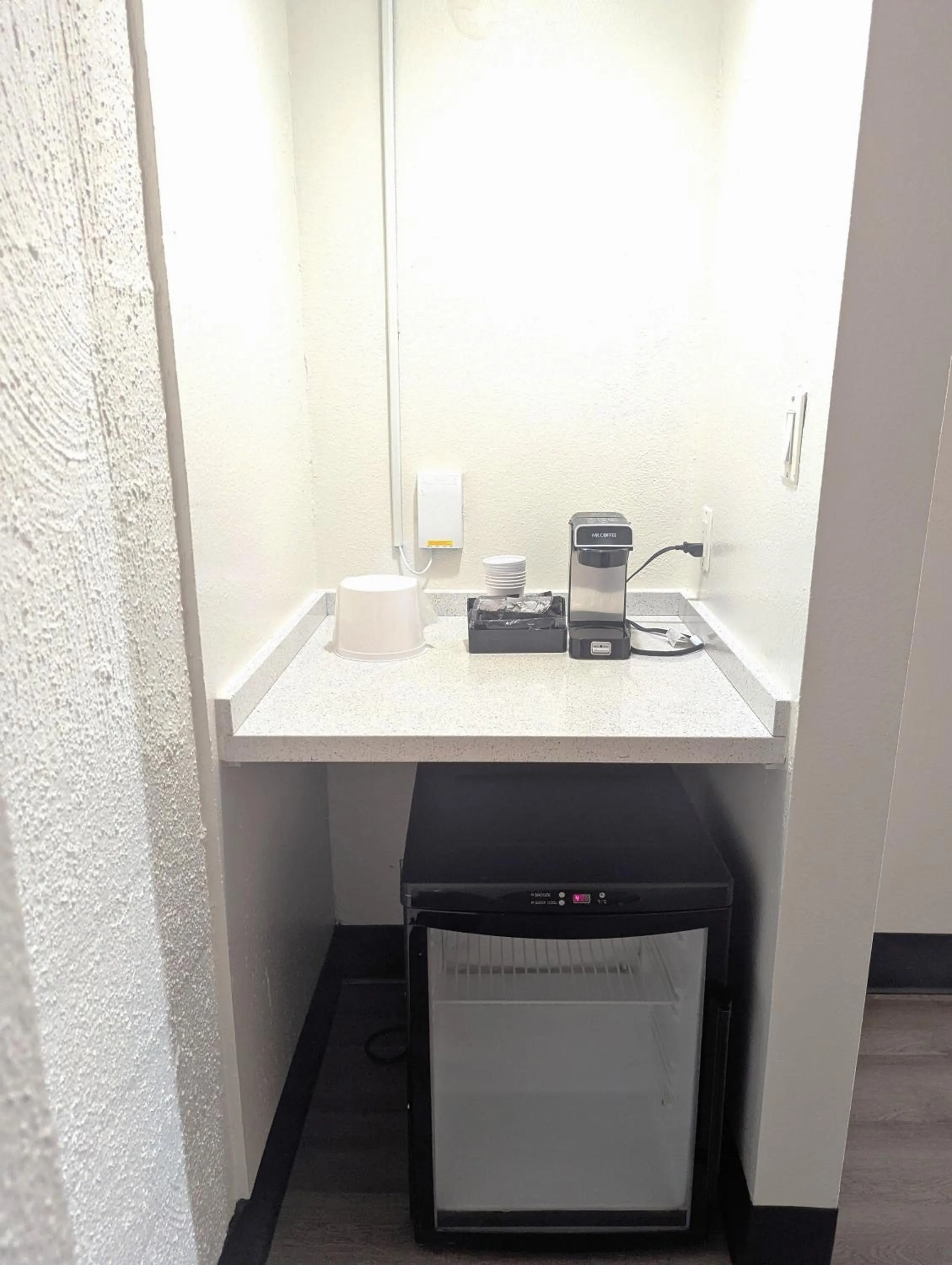 Coffee/tea facilities in The Clarendon Hotel & Spa, BW Signature Collection