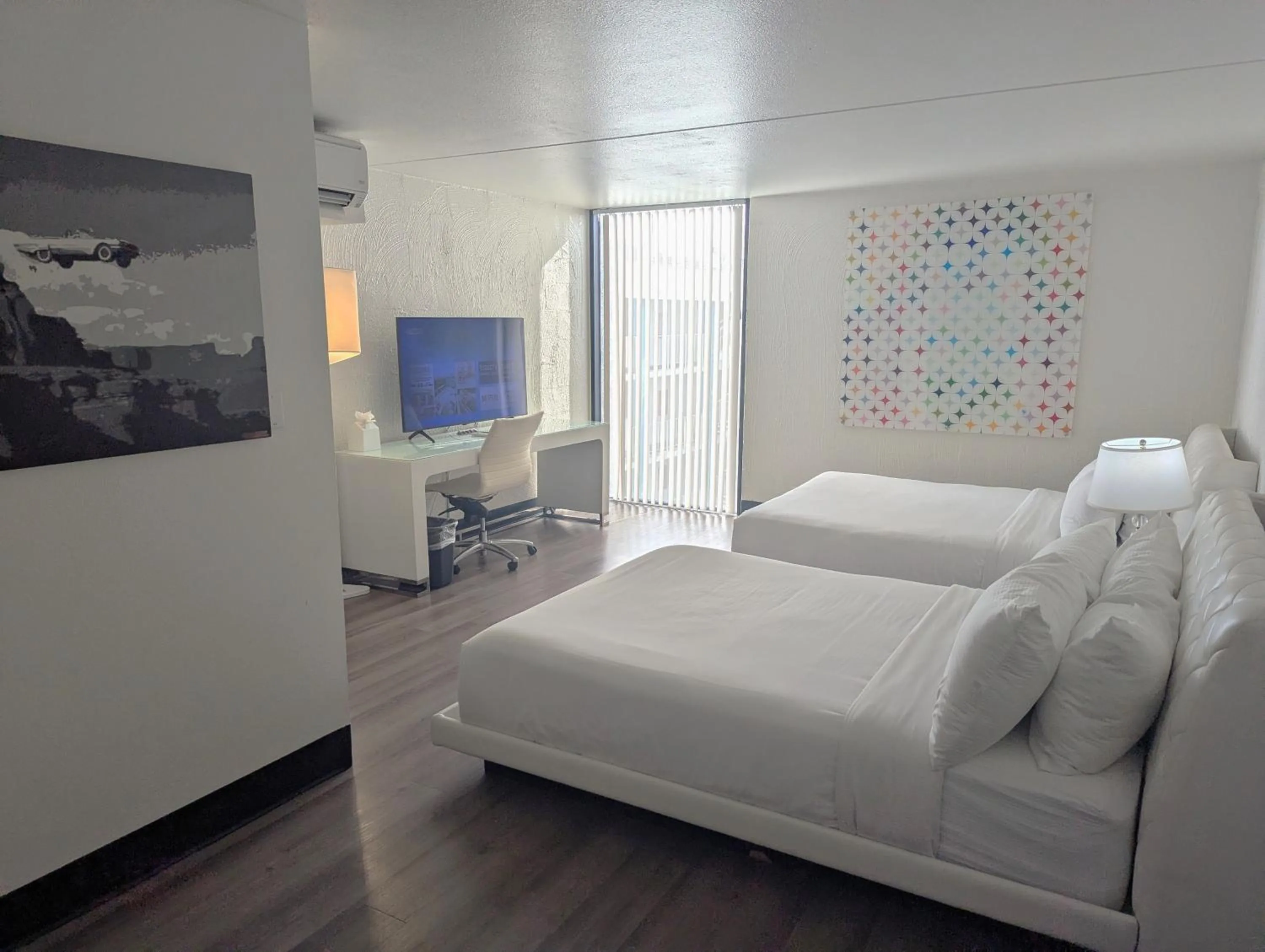 Bedroom, Bed in The Clarendon Hotel & Spa, BW Signature Collection