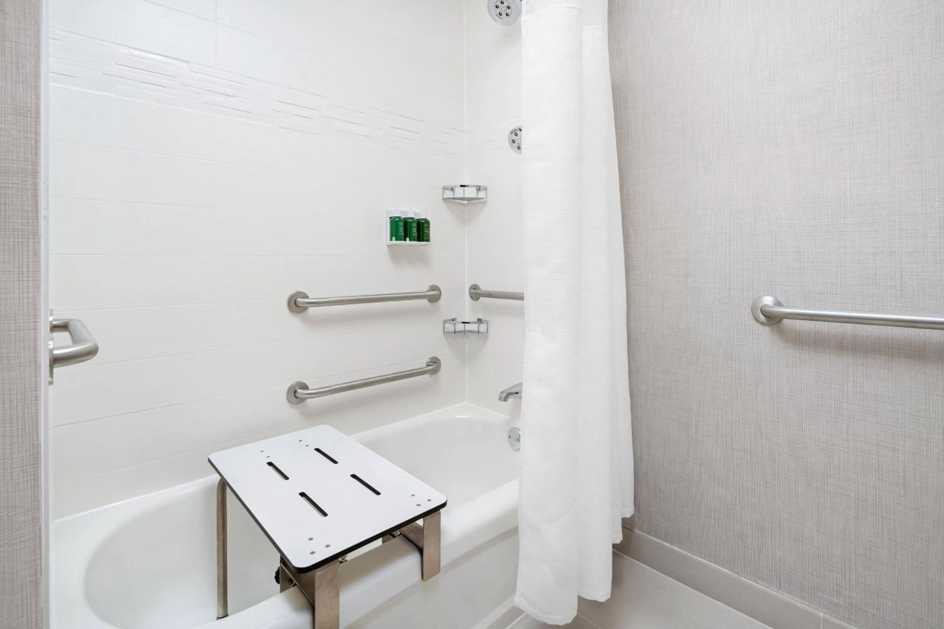 Bathroom in Residence Inn San Diego Rancho Bernardo Scripps Poway