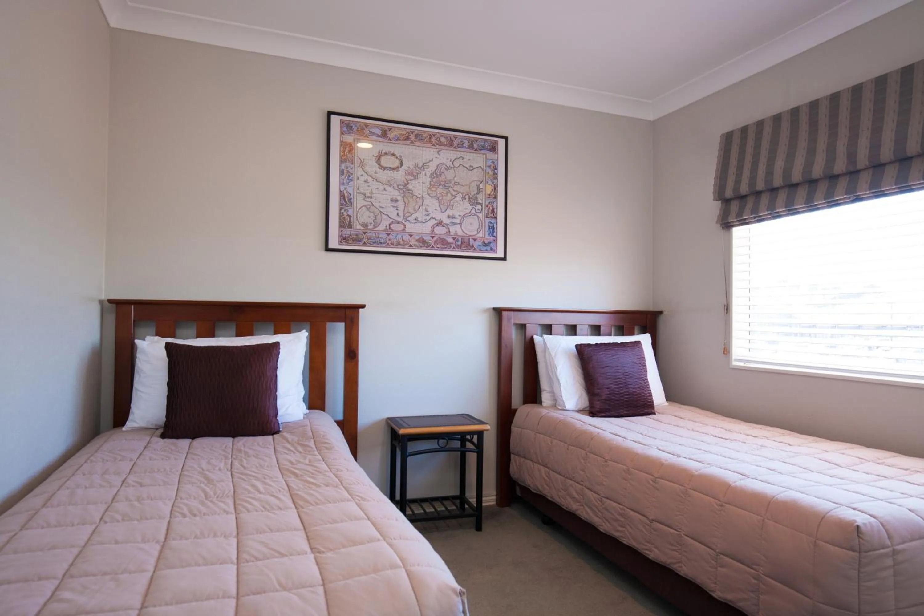 Bedroom, Bed in Pacific Palms Resort