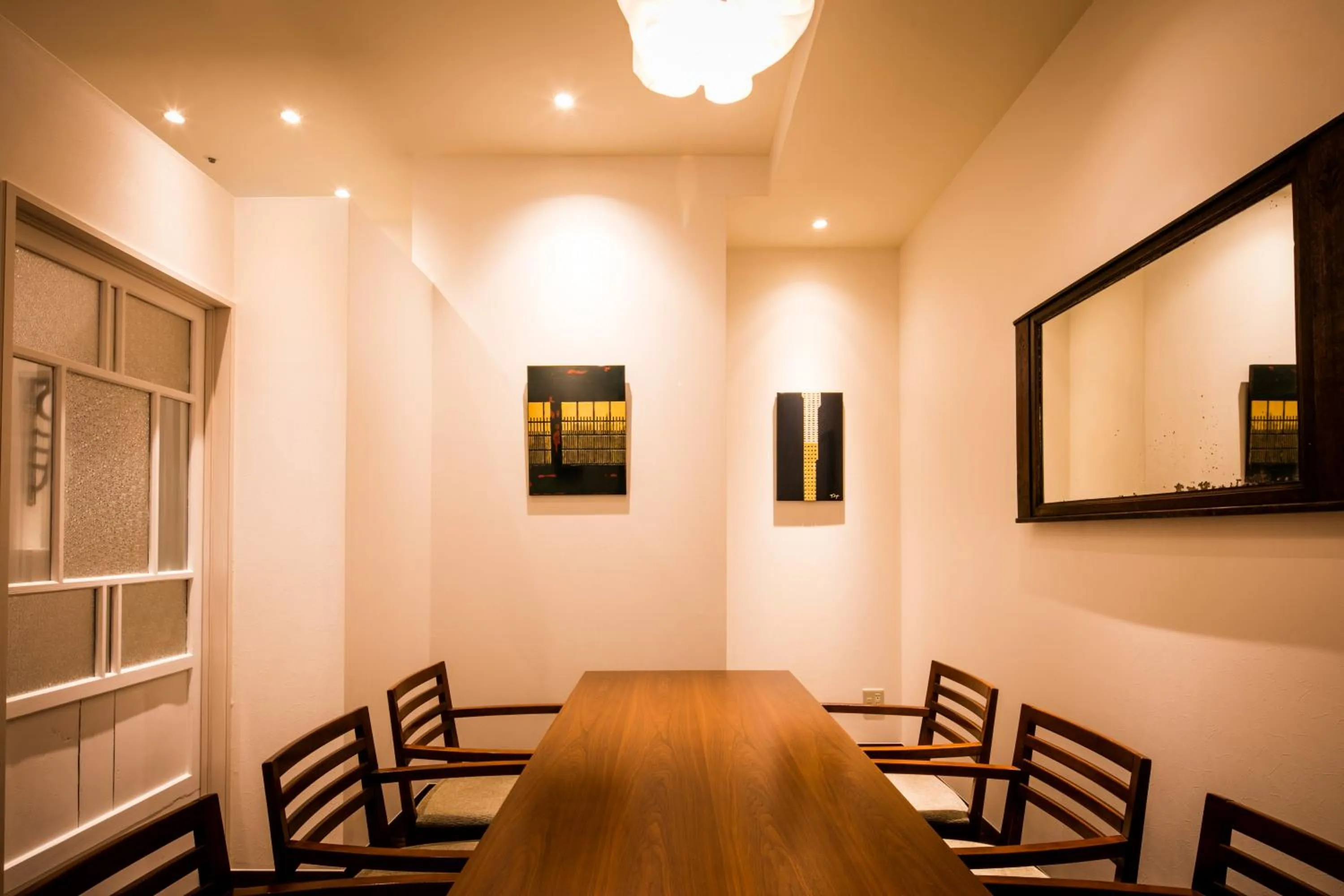 Restaurant/places to eat in Sotetsu Fresa Inn Ginza-Nanachome