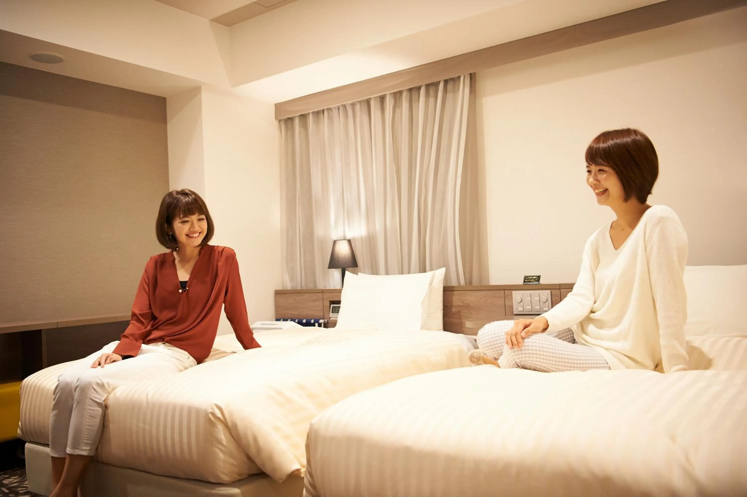 Guests, Bed in Sotetsu Fresa Inn Ginza-Nanachome