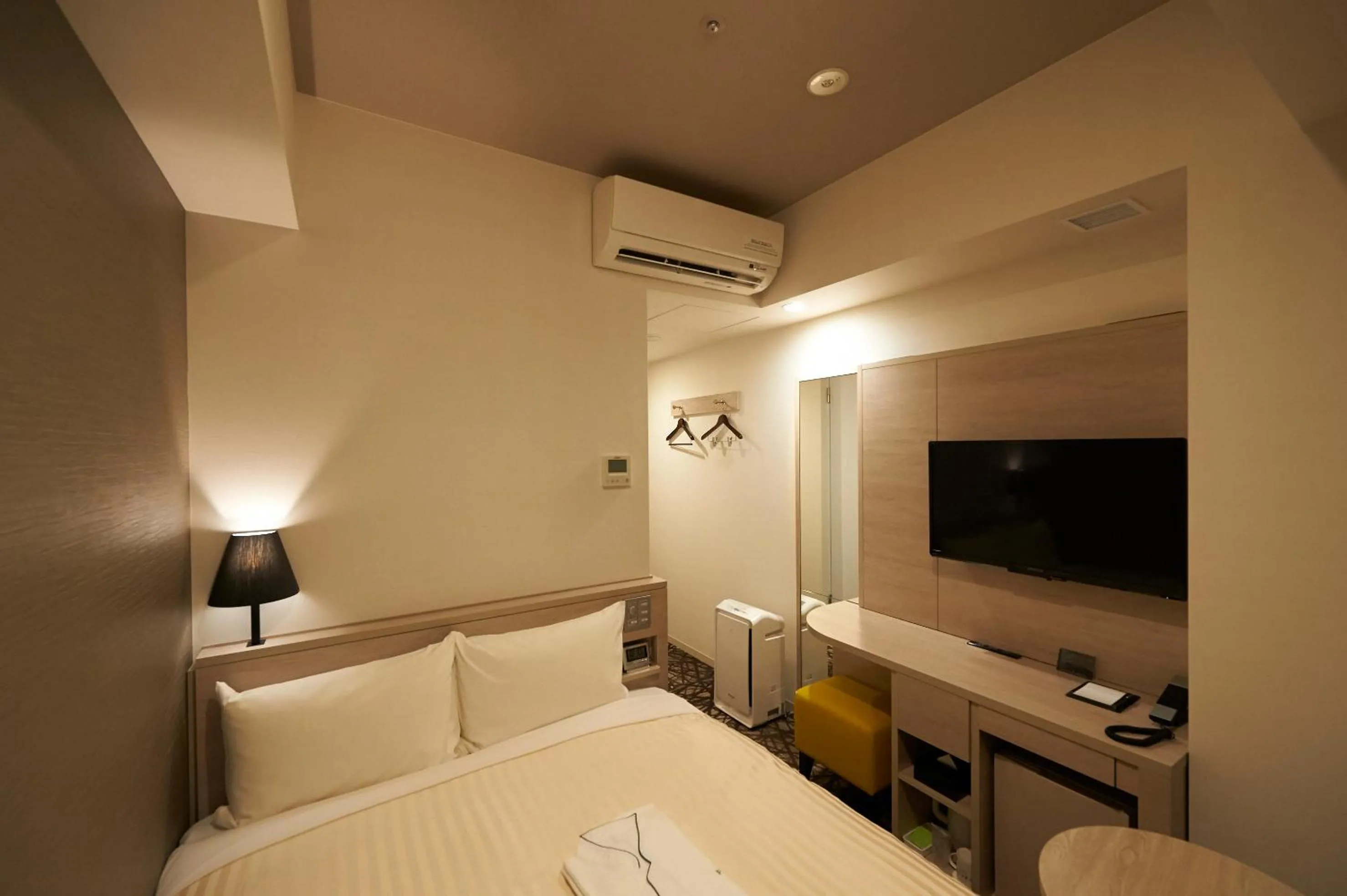 Photo of the whole room, Bed in Sotetsu Fresa Inn Ginza-Nanachome