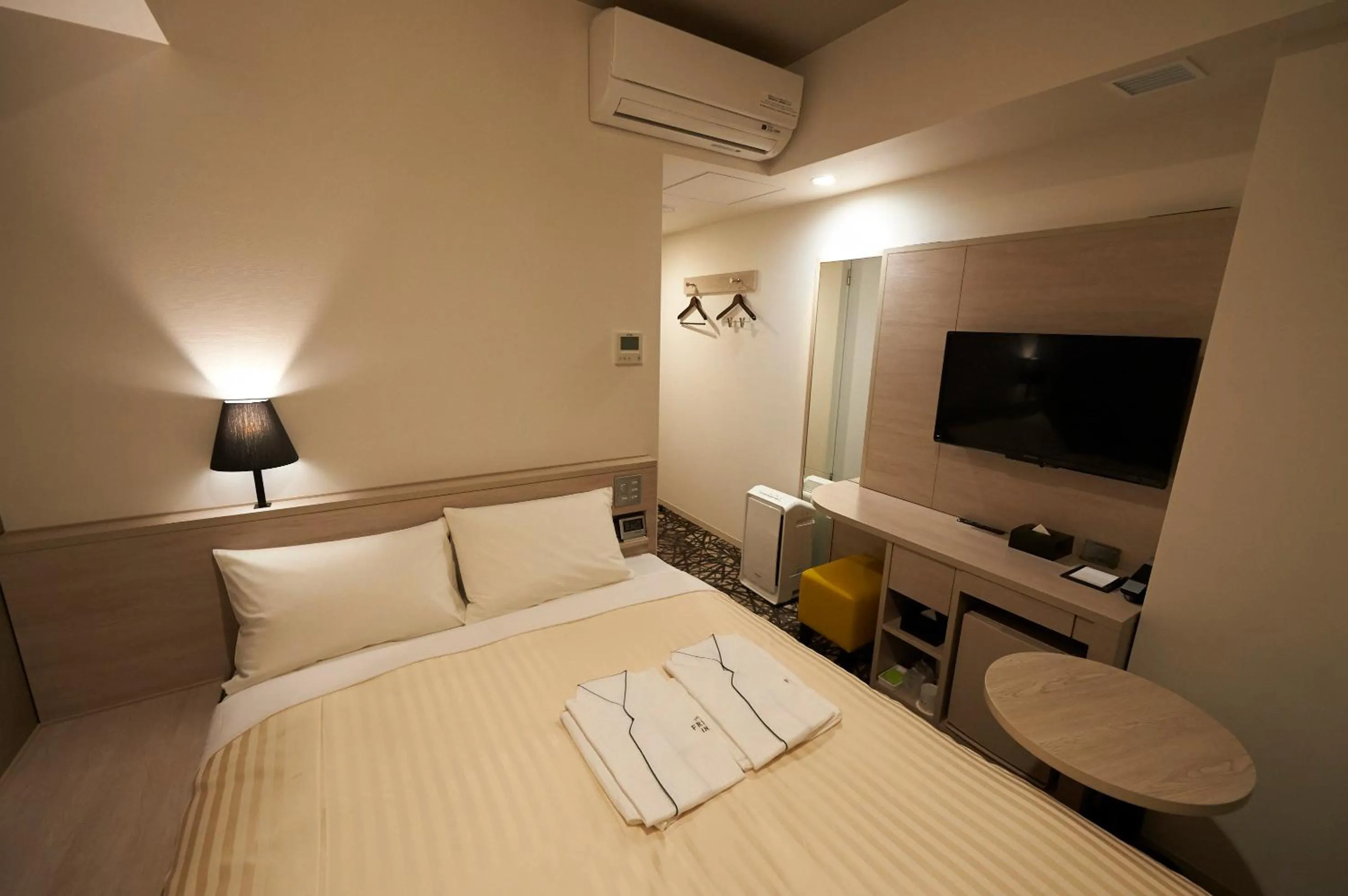 Photo of the whole room, Bed in Sotetsu Fresa Inn Ginza-Nanachome