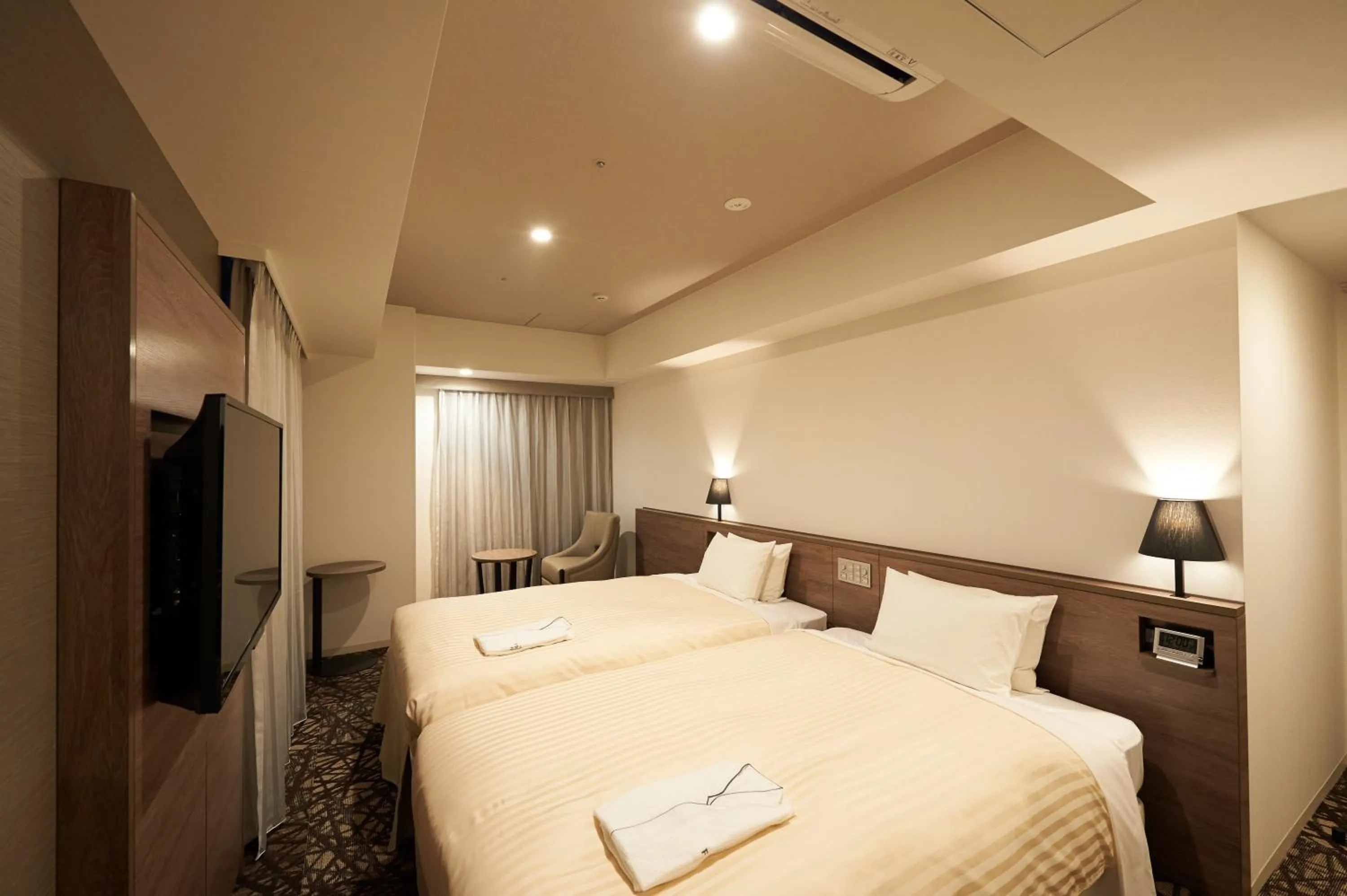 Photo of the whole room, Bed in Sotetsu Fresa Inn Ginza-Nanachome
