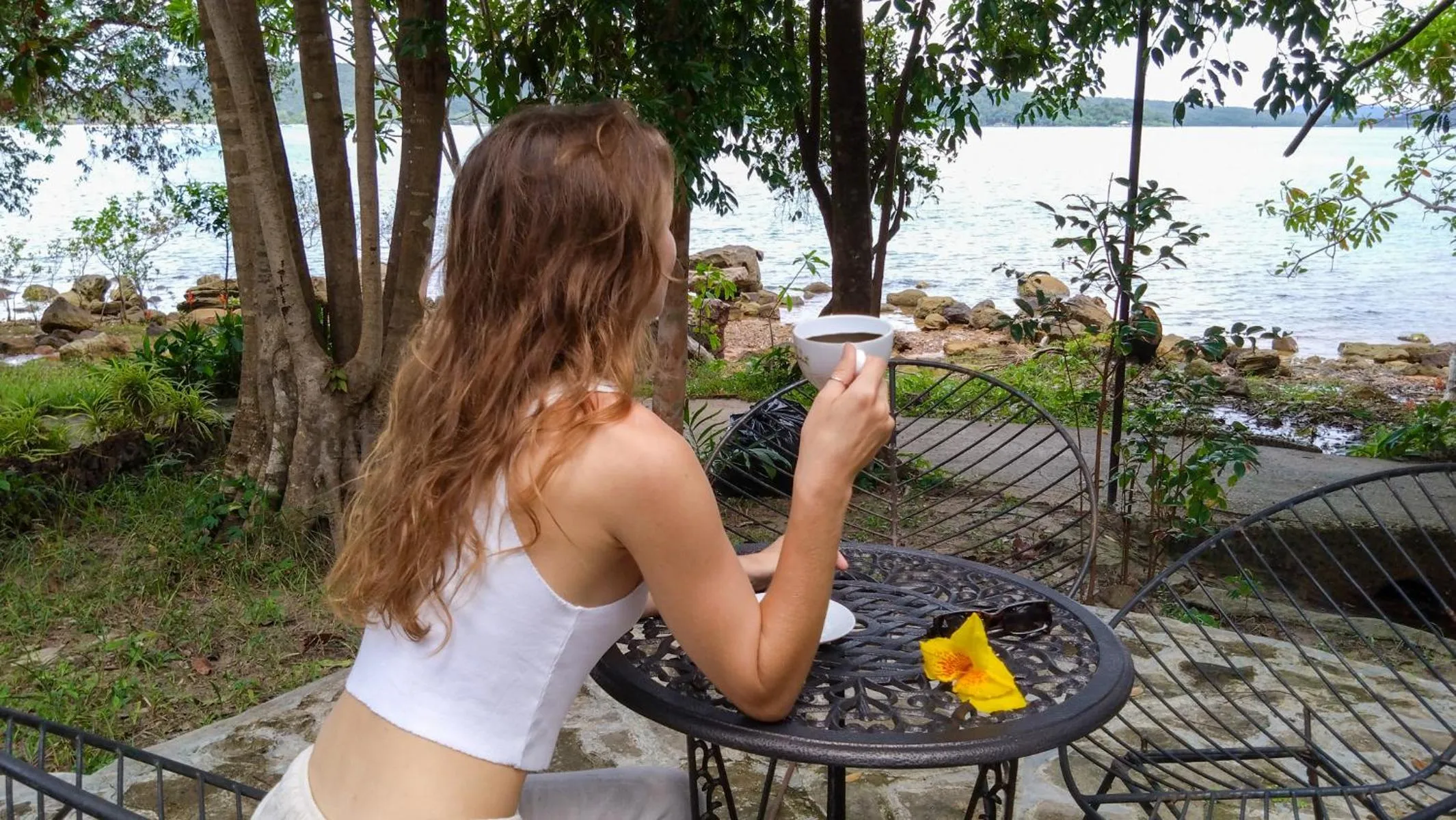 People in Samloem Laguna Resort