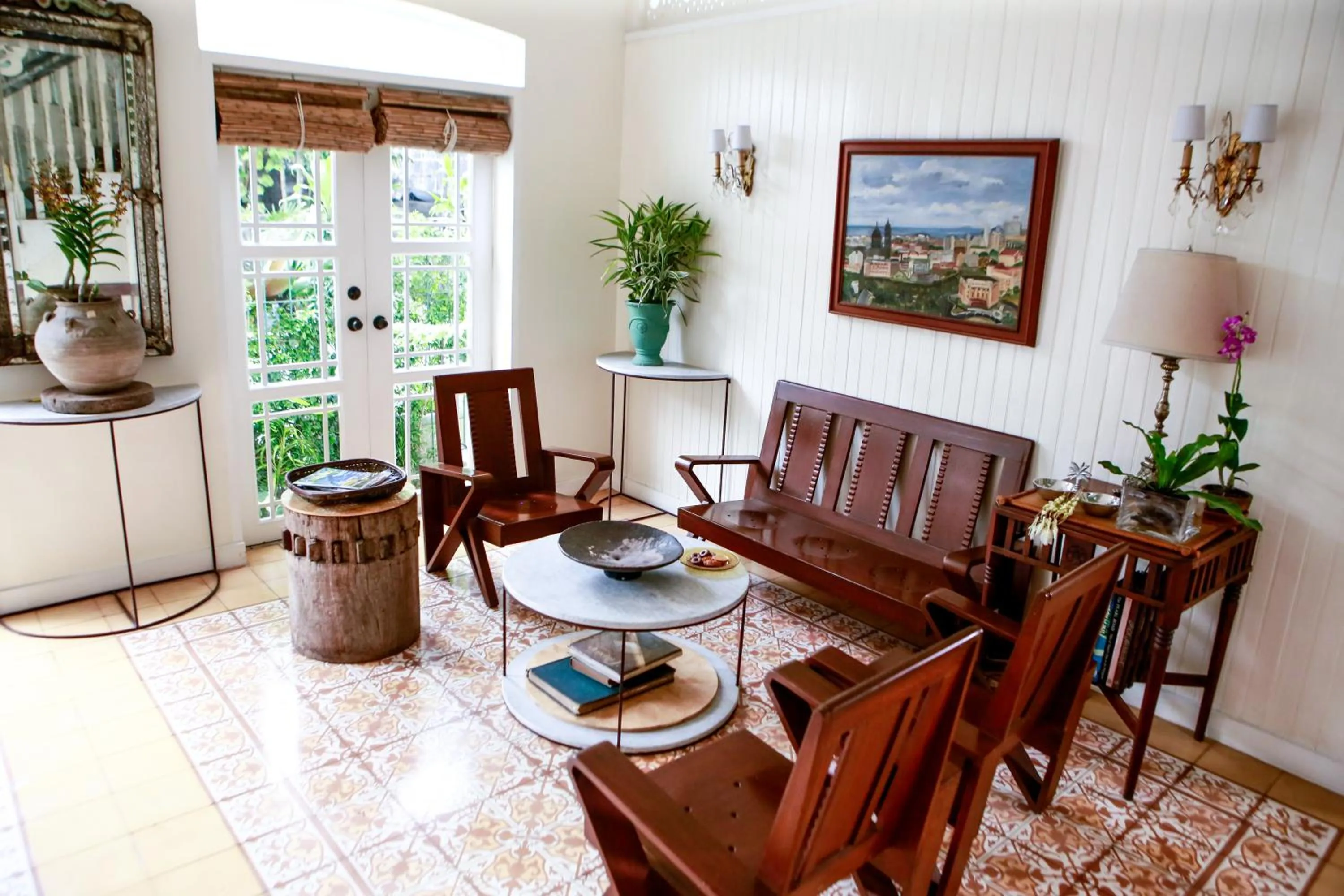 Area and facilities in Charming La Casita Mercedes, 5Br and 5TB for Family and Friends Staycation- Read Listing Info