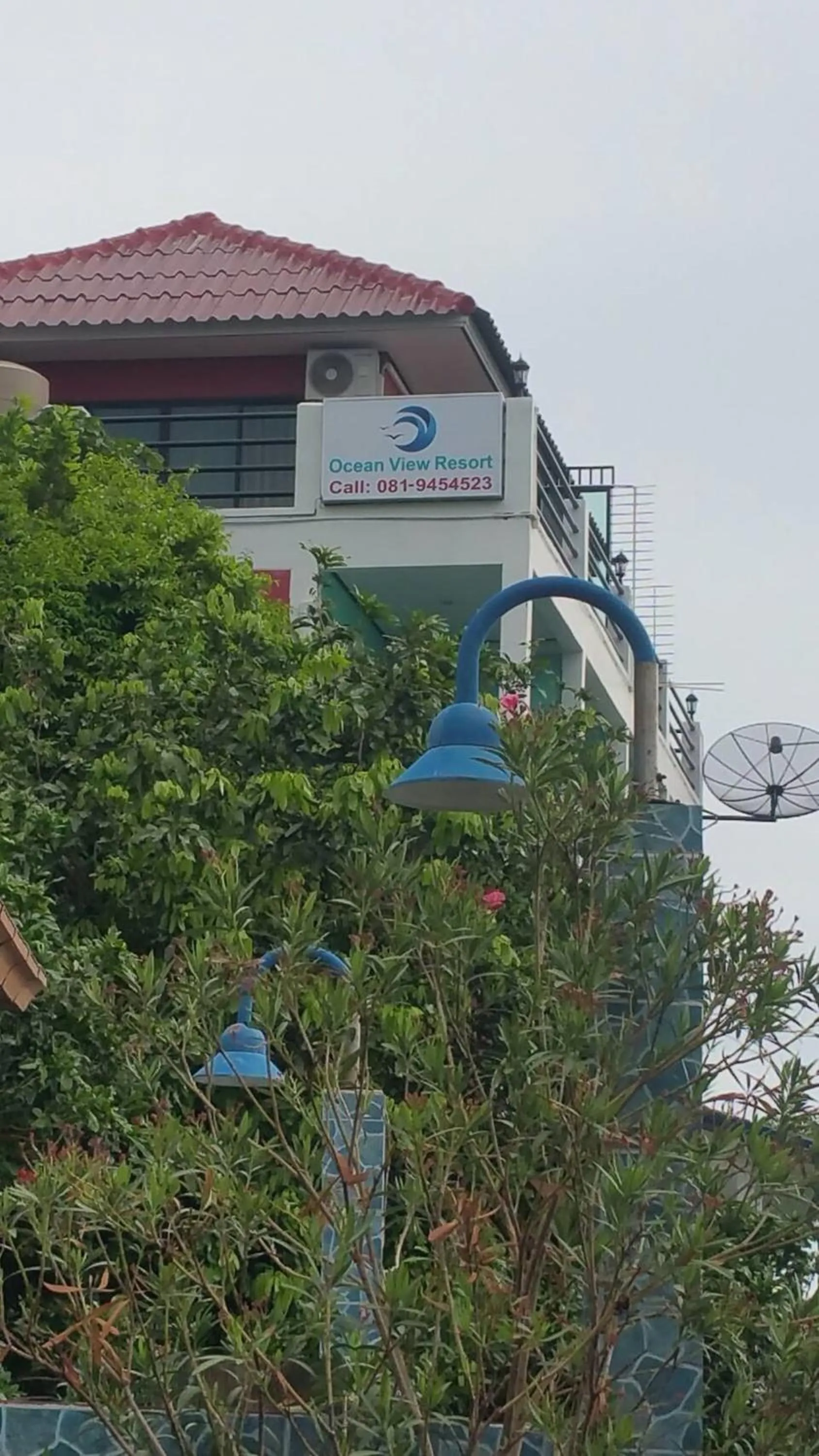 Ocean View Resort - Koh Sichang