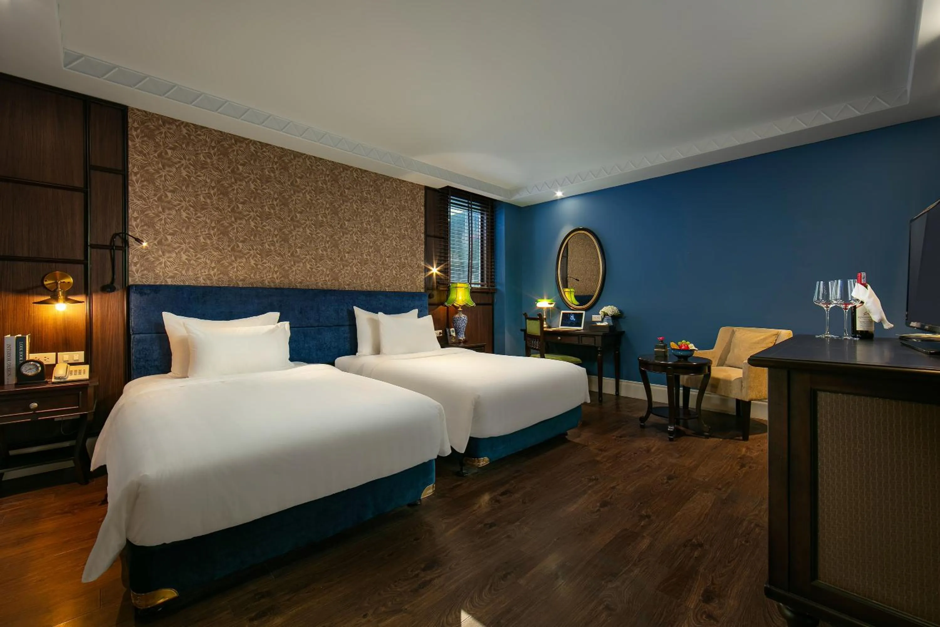 Bed in O'Gallery Premier Hotel & Spa