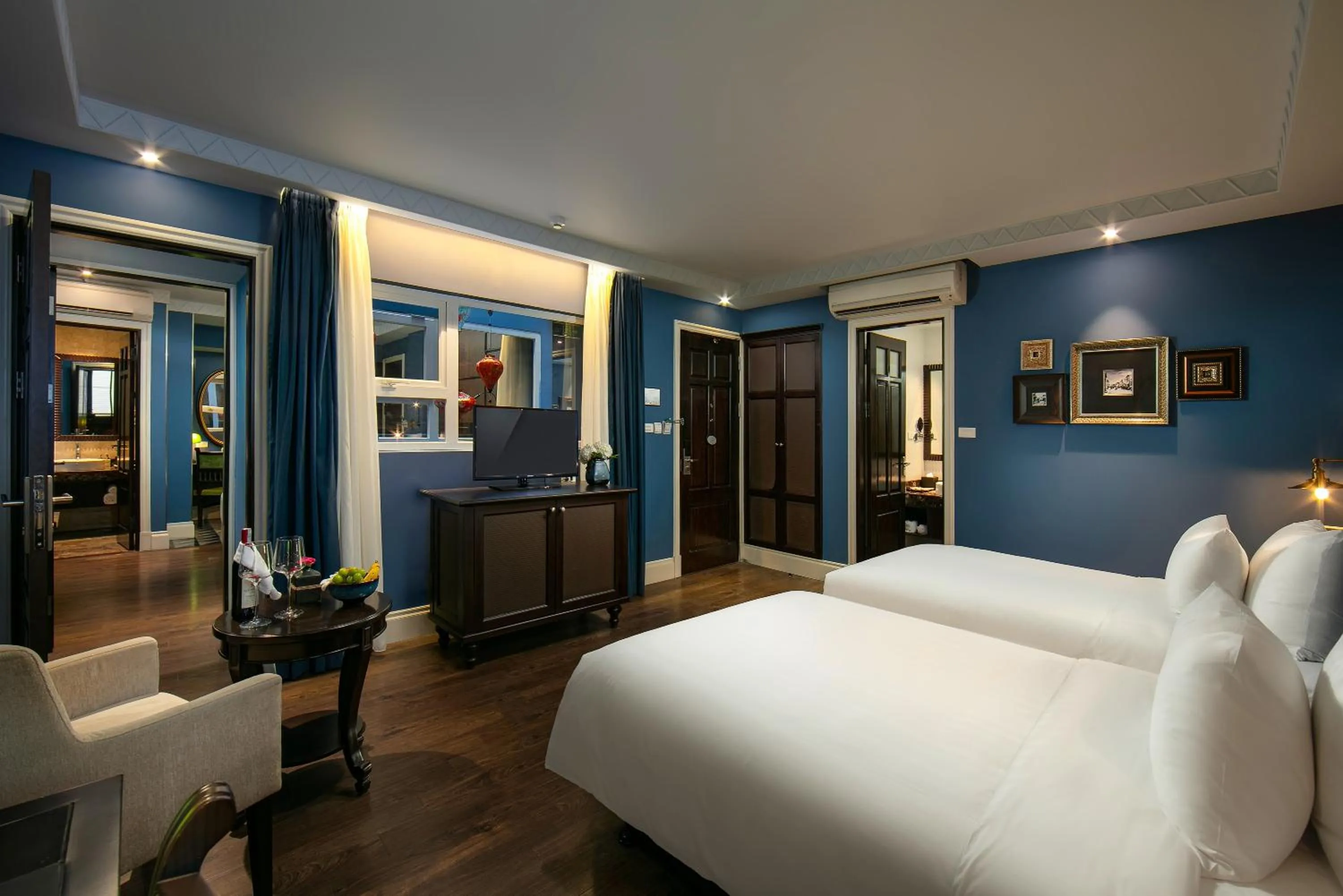 TV and multimedia, Bed in O'Gallery Premier Hotel & Spa