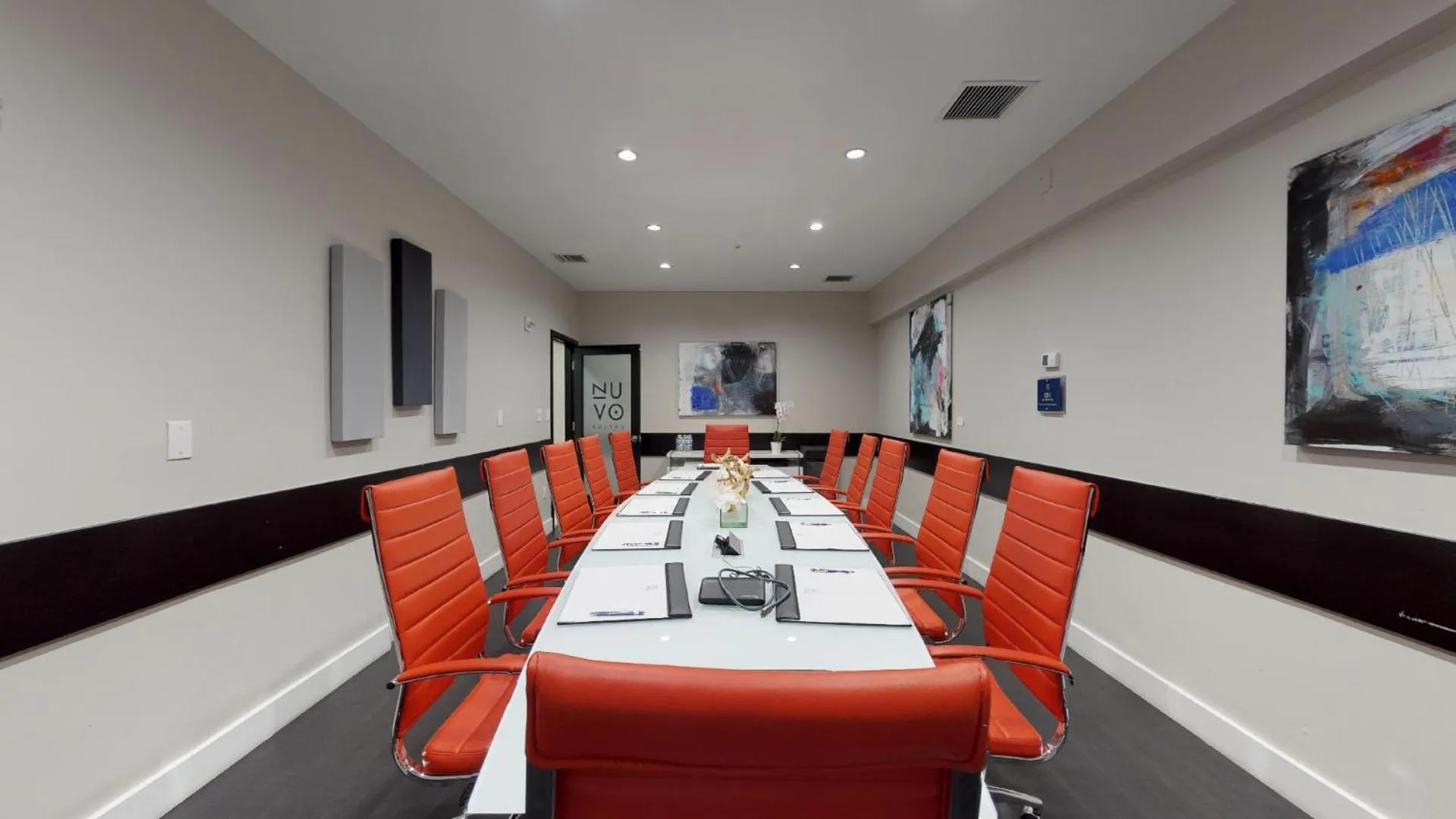 Meeting/conference room in Nuvo Suites Hotel - Miami Doral