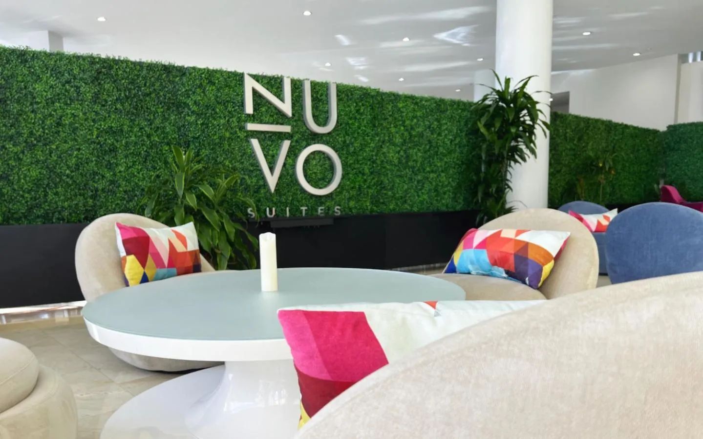 Lobby or reception in Nuvo Suites Hotel - Miami Doral
