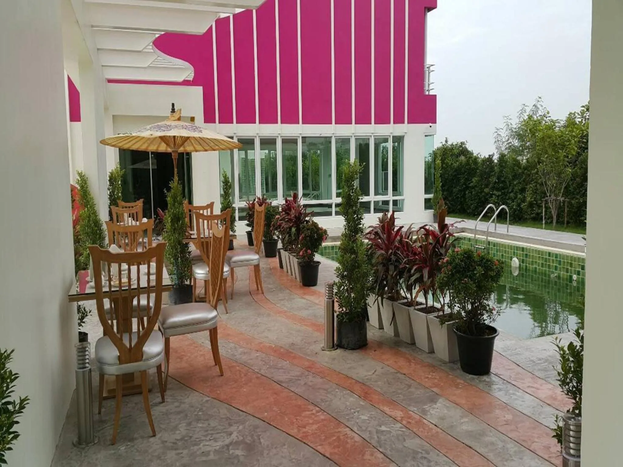 Seating area in Vassana Design Hotel