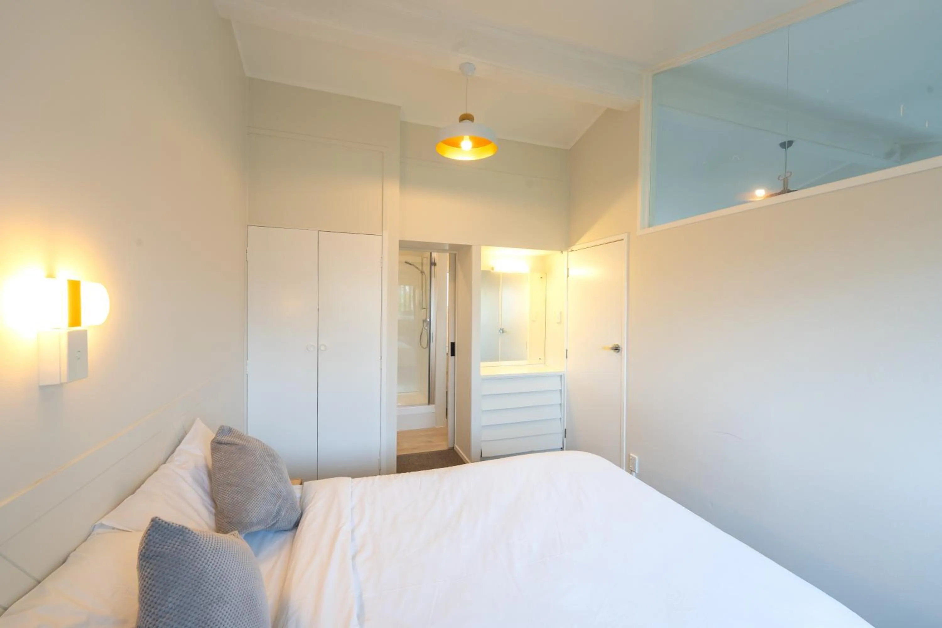 Bed in Ranfurly Evergreen Motel