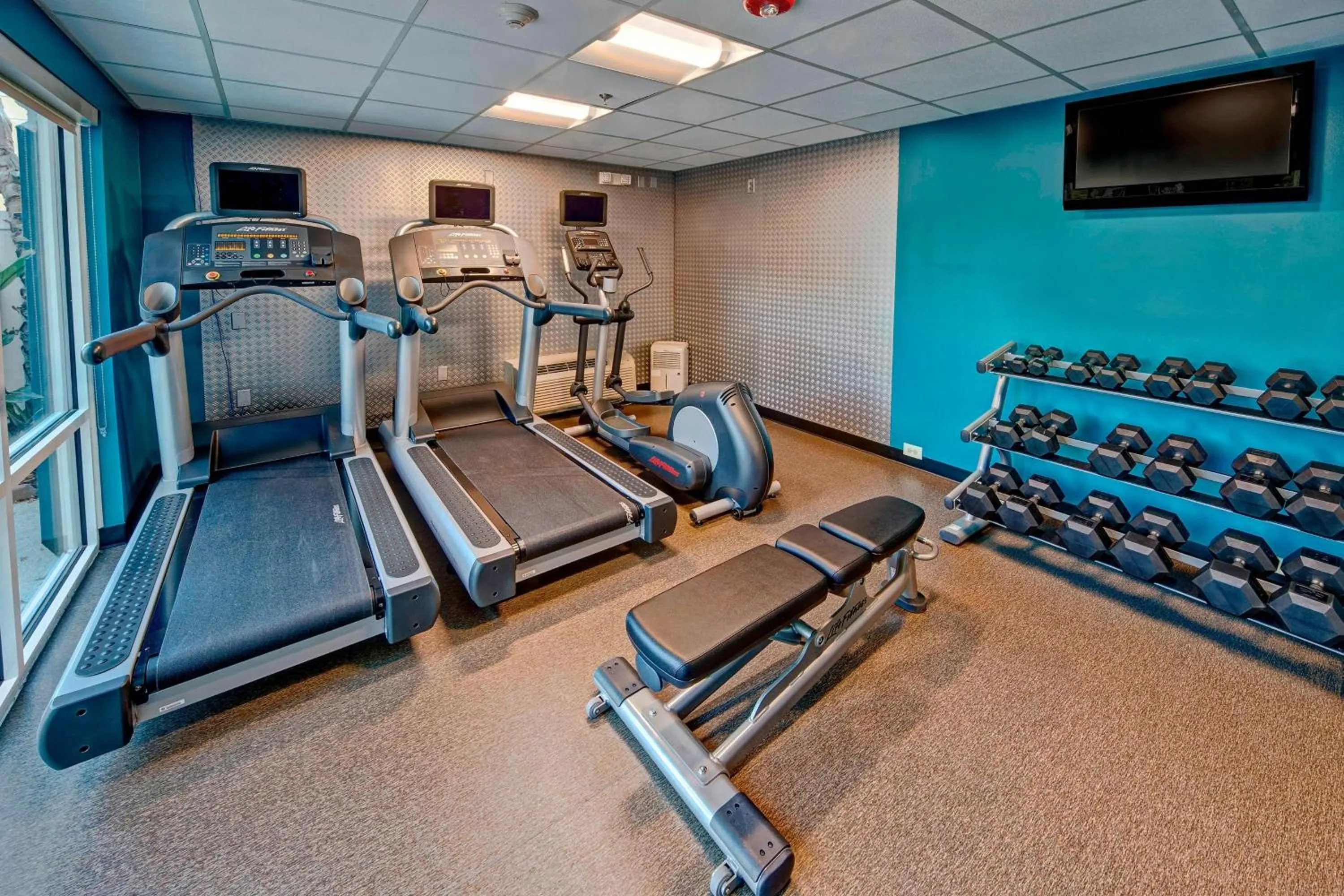 Fitness centre/facilities in Fairfield Inn and Suites by Marriott Orlando Near Universal Orlando