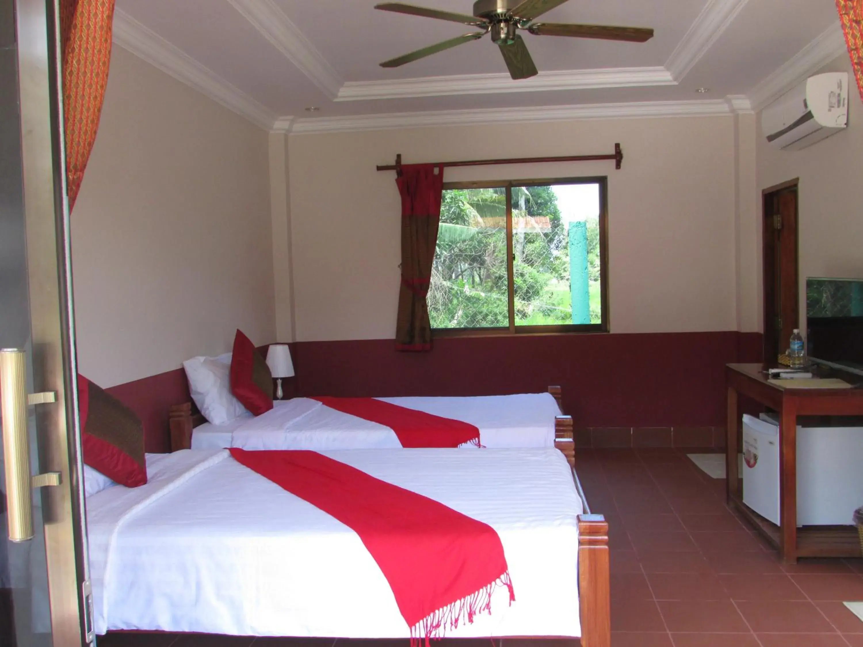 Twin Room with Balcony in Phoumrumduol Bungalow Twin Room with Balcony in Phoumrumduol Bungalow