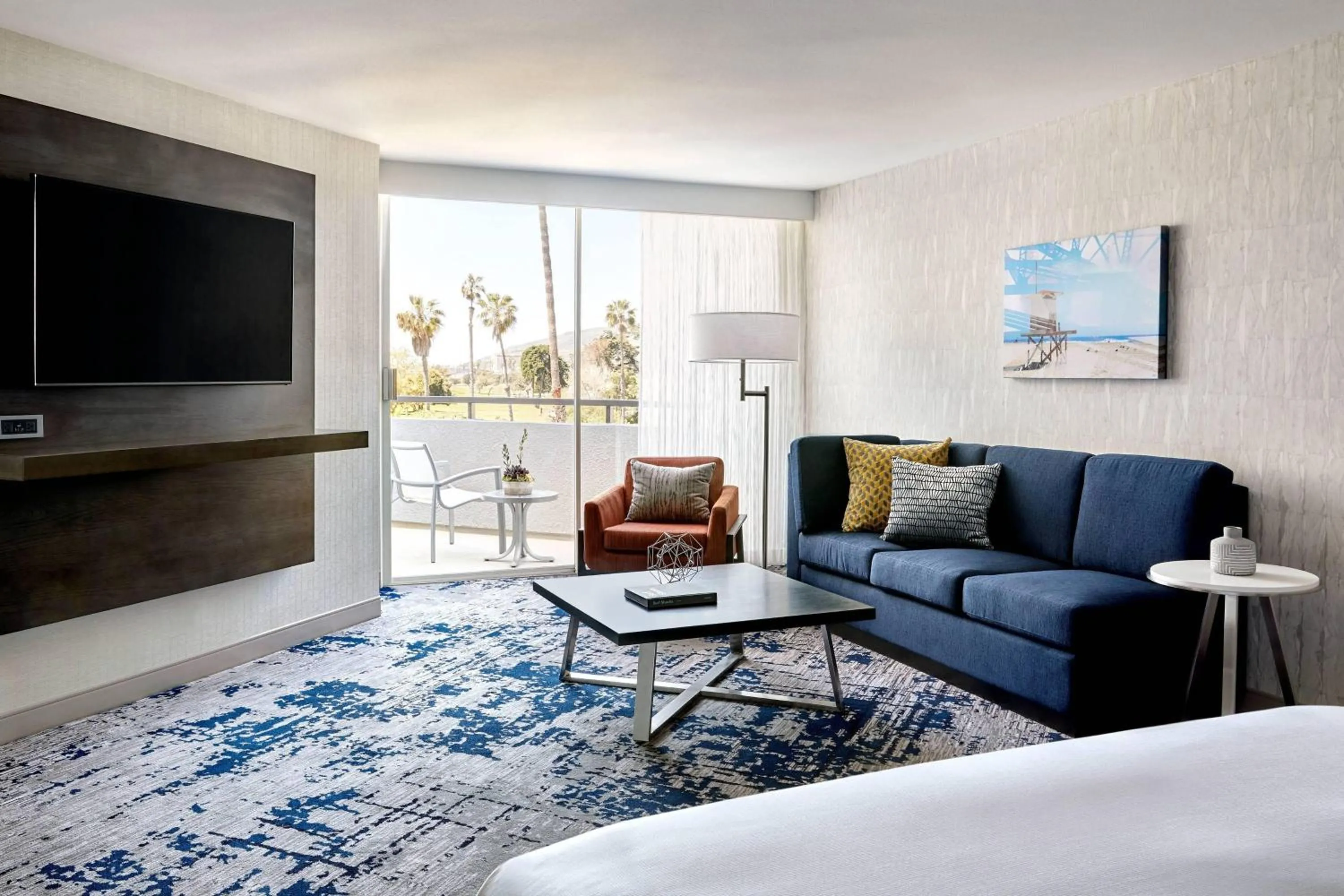 Bedroom, Bed in Ventura Beach Marriott