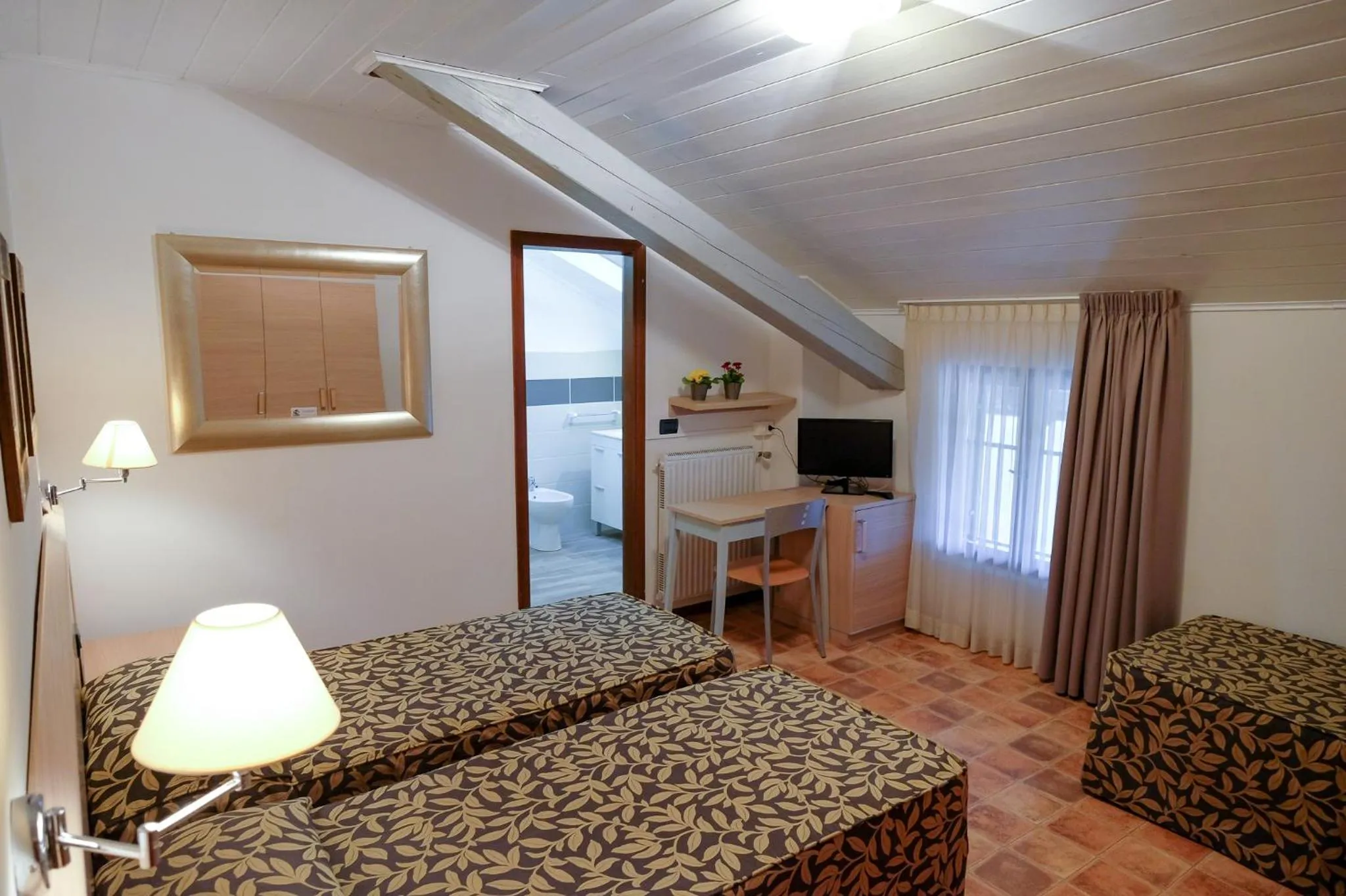 Bedroom in Hotel Monte Cimone